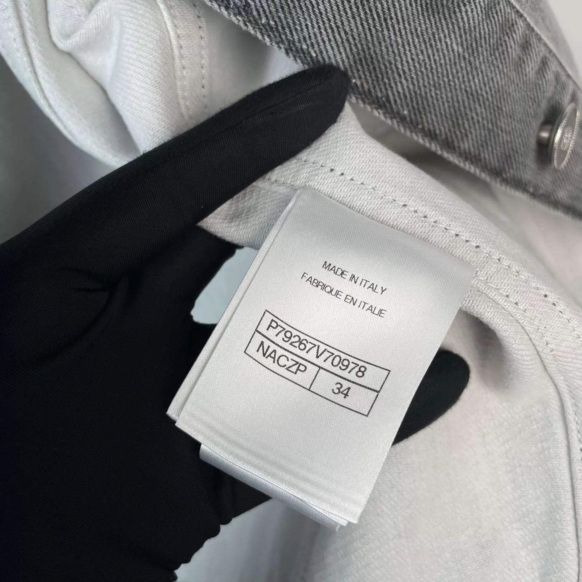Chanel CHANEL 95 New GrayWhite Colorblock Den Jacket 34 Size XS / US 0-2 / IT 36-38 - 6 Thumbnail