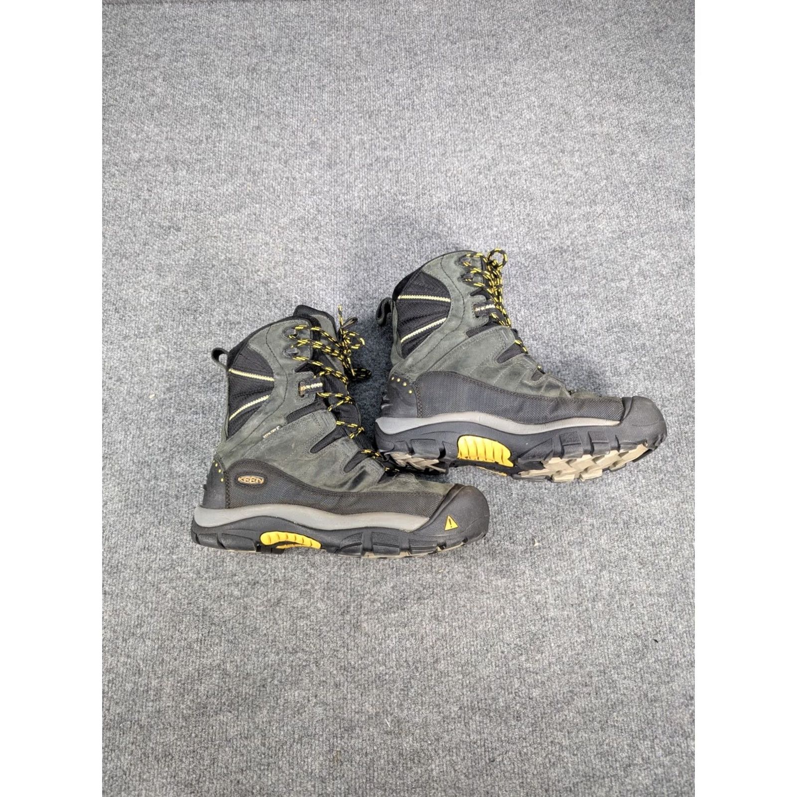 KEEN KEEN Summit County II 450g Insulated Winter Hiking Boots Mens 9 Waterproof -35°F Gray/Black Winter Hiking Mens 9 Waterproof Boots Size US 9 / EU 42 - 3 Thumbnail