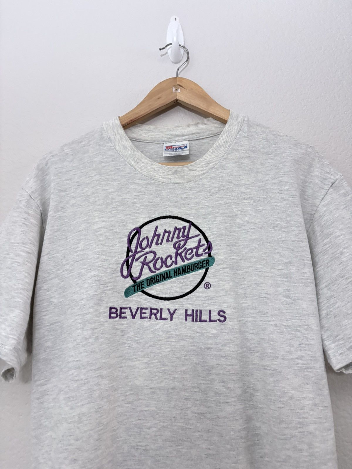 Vintage 90’s Johnny Rockets Beverley Hills Embroidered Vintage Tee Size US M / EU 48-50 / 2 - 1 Thumbnail