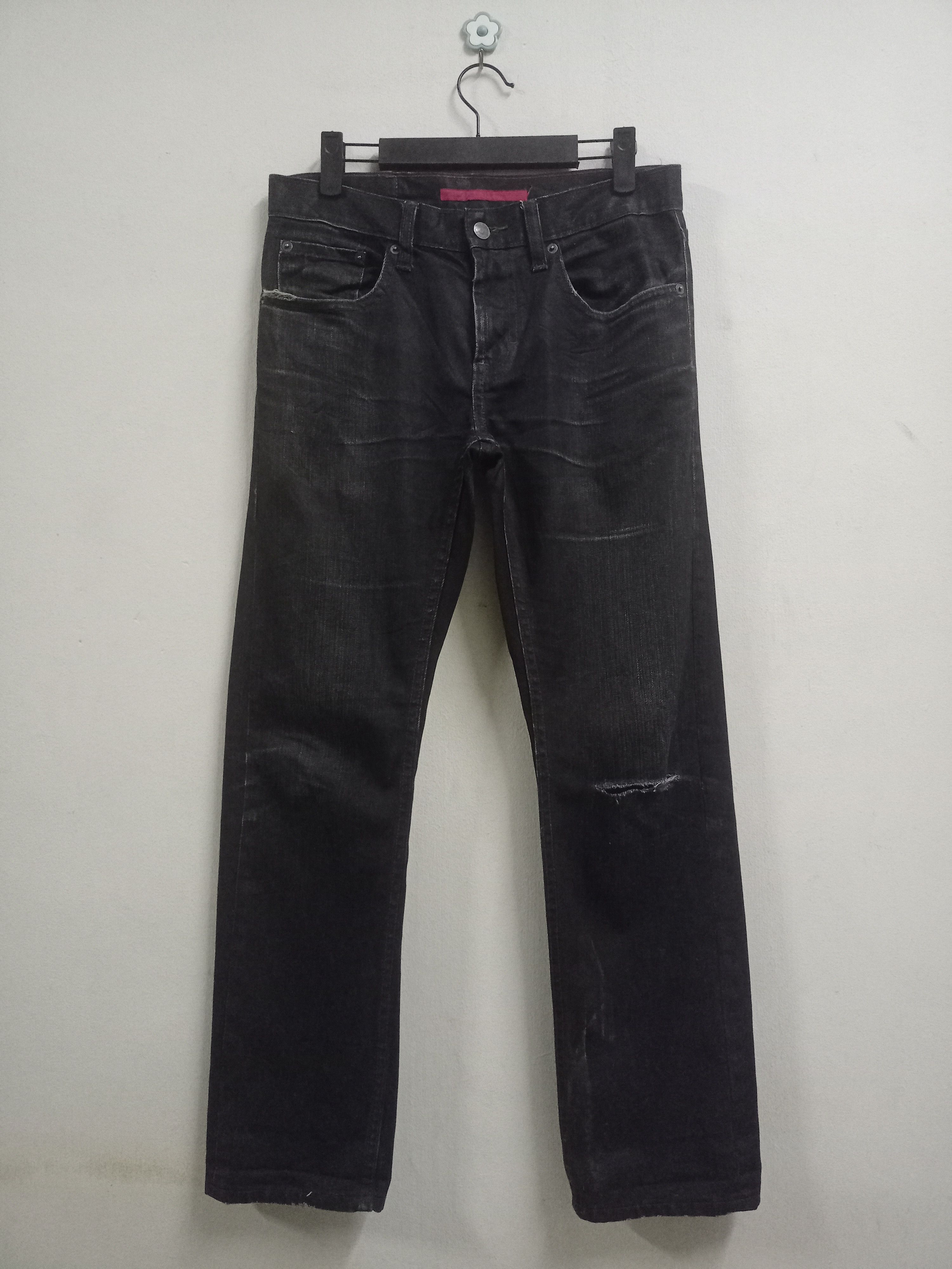 Banana Republic Vintage Banana Republic Black Mud Wash Distressed Jeans Size US 30 / EU 46 - 1 Thumbnail