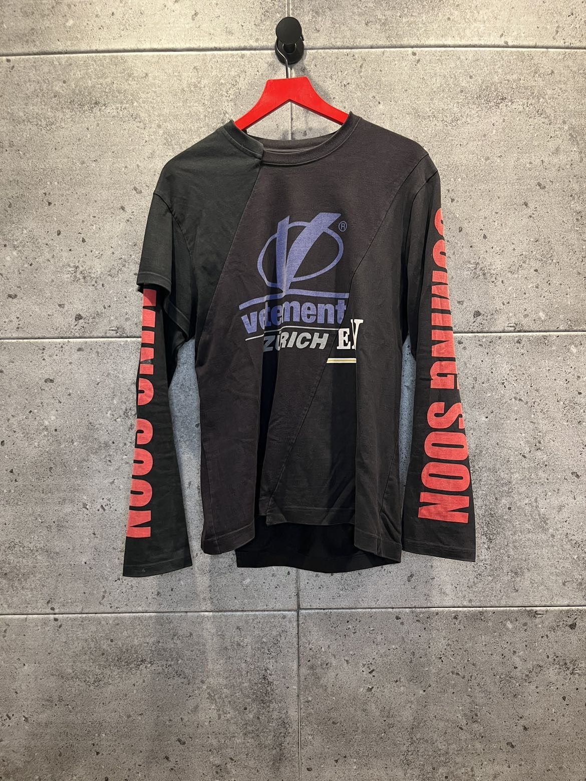 Vetements Vetements coming soon Zurich reconstructed longsleeve