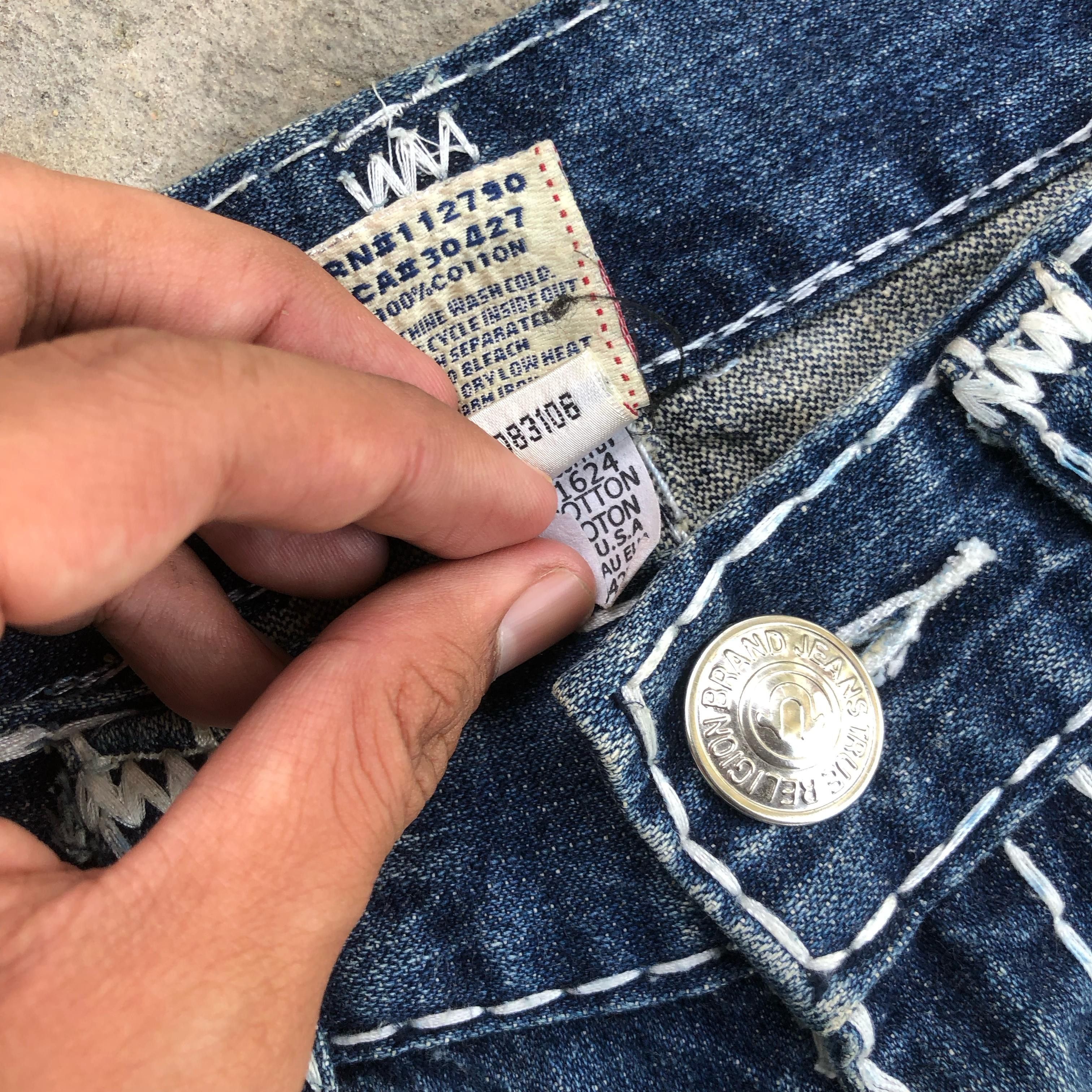 True Religion True Religion White Stiching Flared denim Size US 32 / EU 48 - 7 Thumbnail