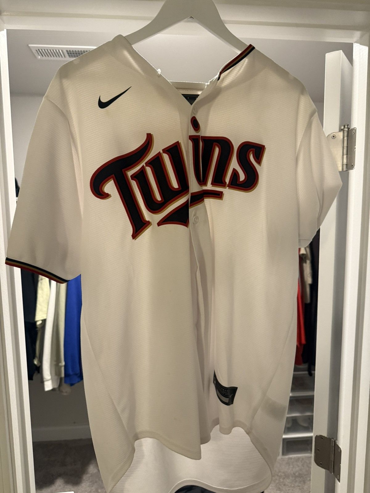 MLB Carlos Correa - Minnesota Twins Jersey Size US L / EU 52-54 / 3 - 1 Thumbnail