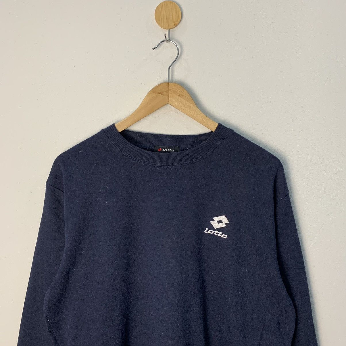 Lotto Sport Vintage Lotto Sportswear Sweatshirt Crewneck Small Logo Size US L / EU 52-54 / 3 - 5 Thumbnail