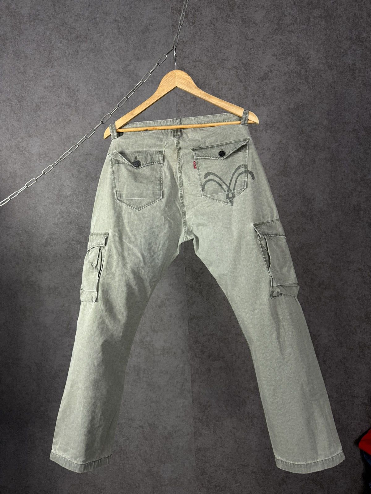 Levi's Levi’s Giants cargo pants Size US 31 - 6 Thumbnail