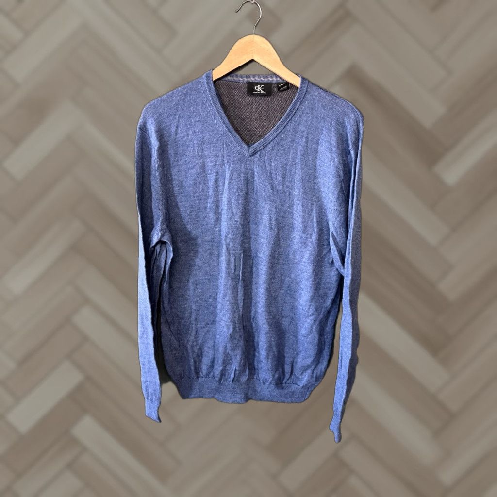 Calvin Klein Calvin Klein Womens Blue V-Neck Pullover Sweatshirt Merino Wool Size Large Size L / US 10 / IT 46 - 1 Thumbnail