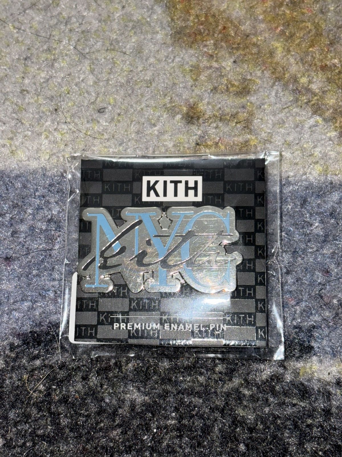 Kith Kith NYC Enamel Pin (NYC Instore Exclusive) Size ONE SIZE - 2 Thumbnail