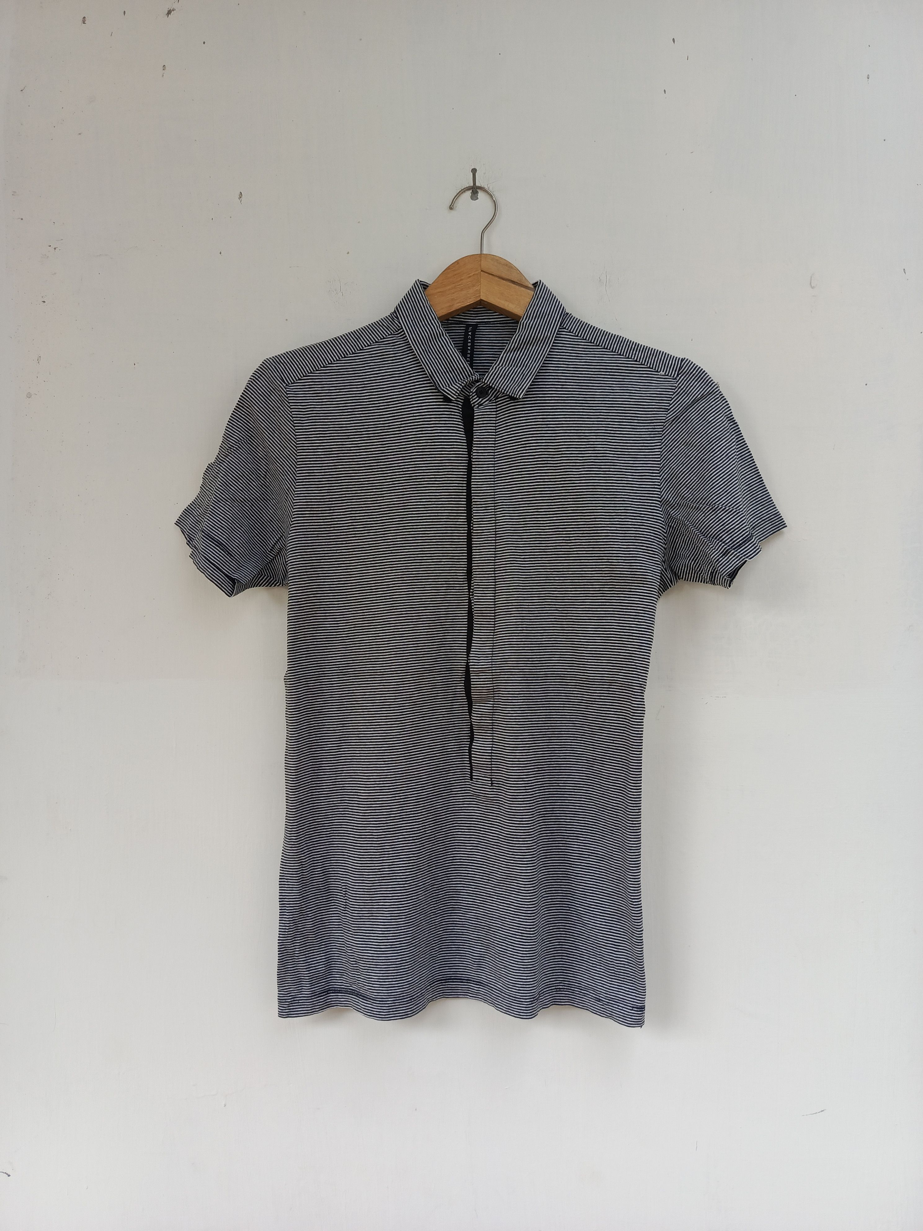 Black Barrett Black Barrett by Neil Barrett shirt Size US M / EU 48-50 / 2 - 1 Thumbnail