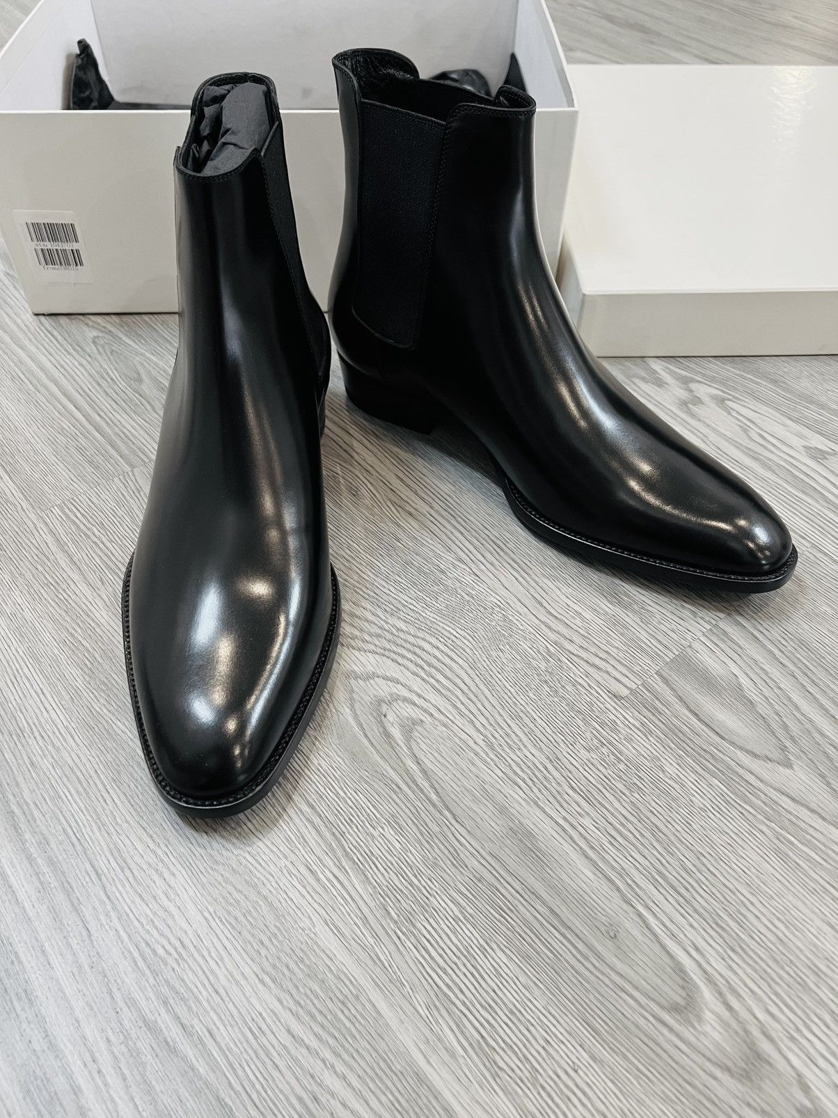 Saint Laurent Paris Saint Laurent Chelsea Boots Size US 8 / EU 41 - 3 Thumbnail