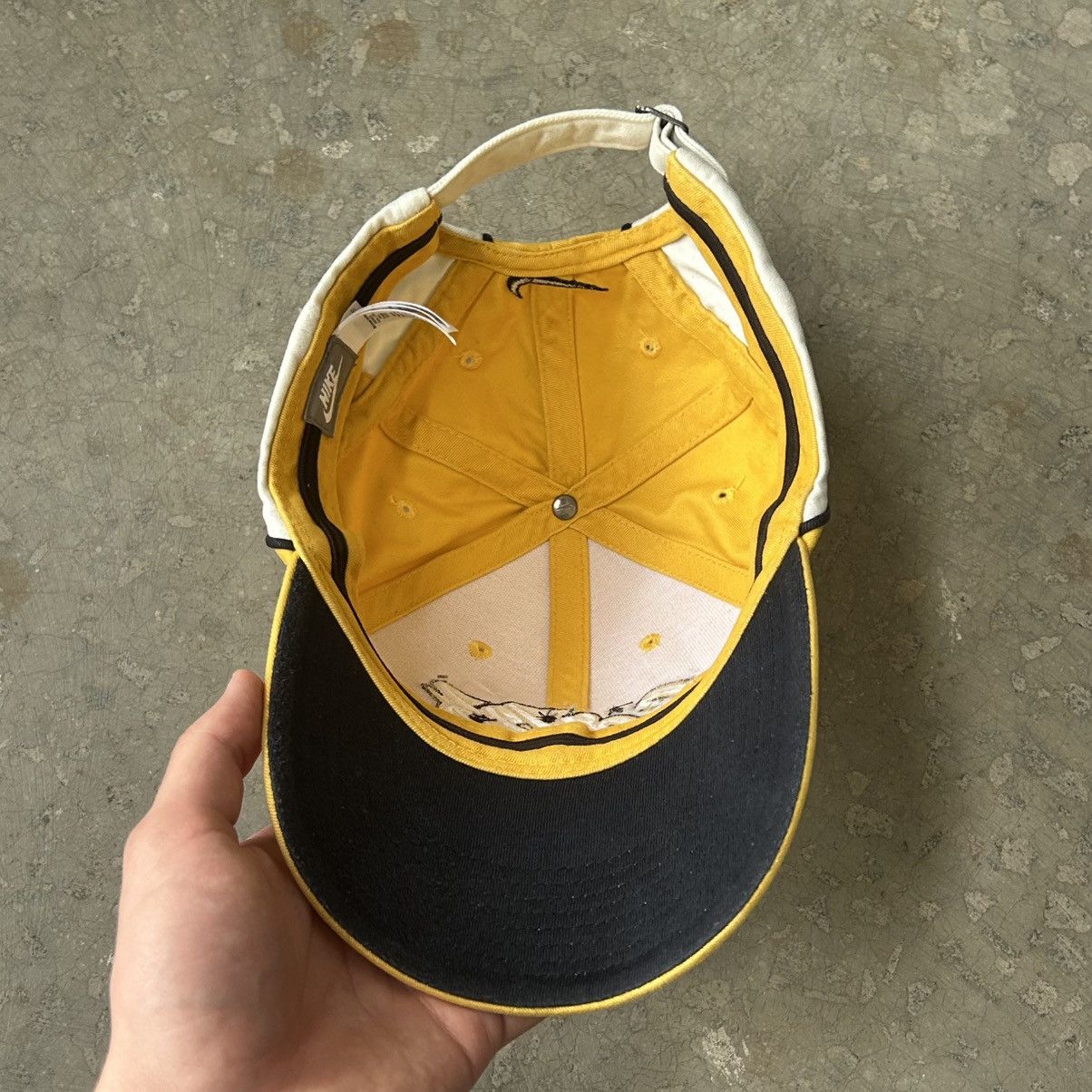 Nike Corteiz Crtz Yellow Graphic Logo 6-Panel Cap Hat Size ONE SIZE - 7 Thumbnail