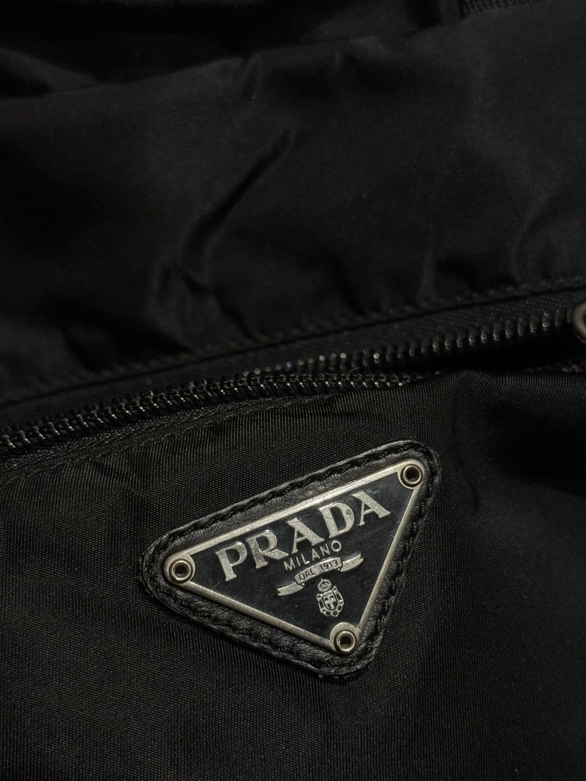 Prada WEEKENDER RE NYLON BAG DUFFLE MESSENGER BAG Size ONE SIZE - 11 Thumbnail