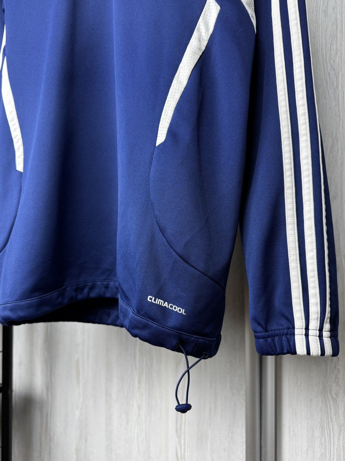 Adidas Middlesbrough adidas Blue training sweatshirt 2011/12 size S Size US S / EU 44-46 / 1 - 4 Thumbnail