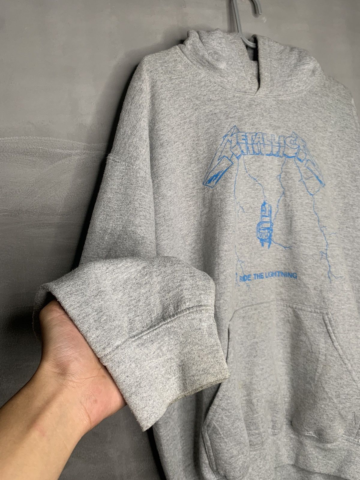 Gildan Metallica Ride The Lightning Hoodie Size US L / EU 52-54 / 3 - 4 Thumbnail