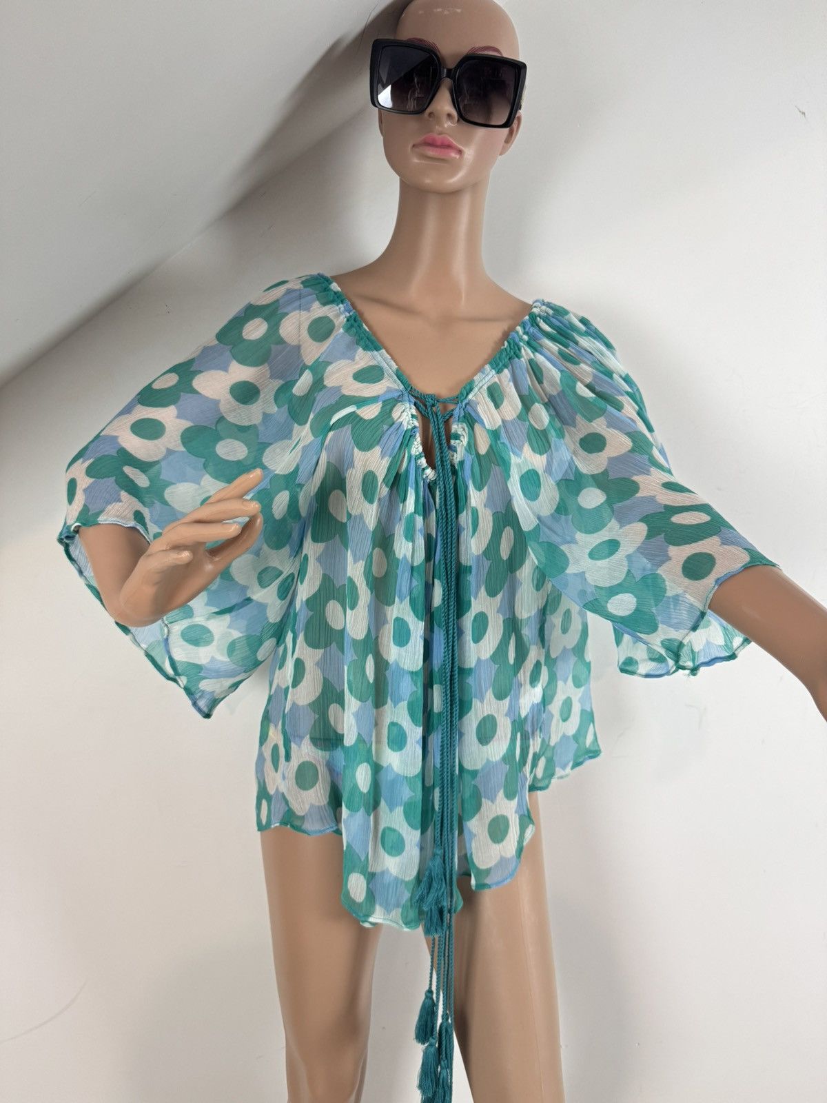 Antik Batik 100% viscose Lightweight airy blouse / tunic XS/S Size S / US 4 / IT 40 - 1 Thumbnail