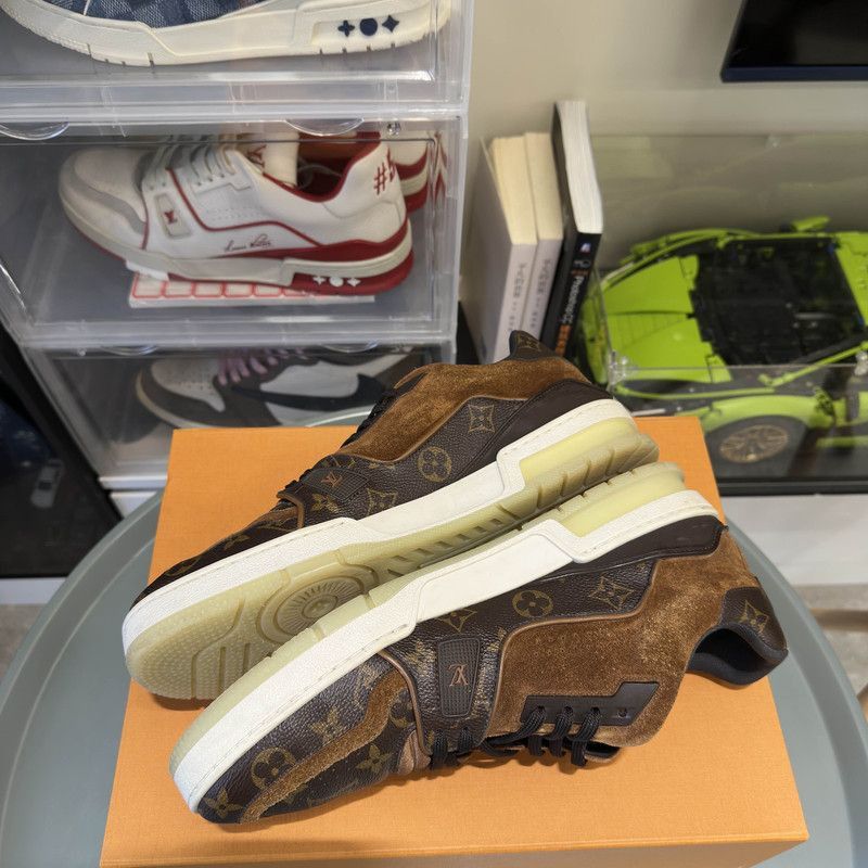 Louis Vuitton Louis Vuitton Stylish Casual Trainer Sneakers -2508 Size US 9.5 / EU 42-43 - 8 Thumbnail