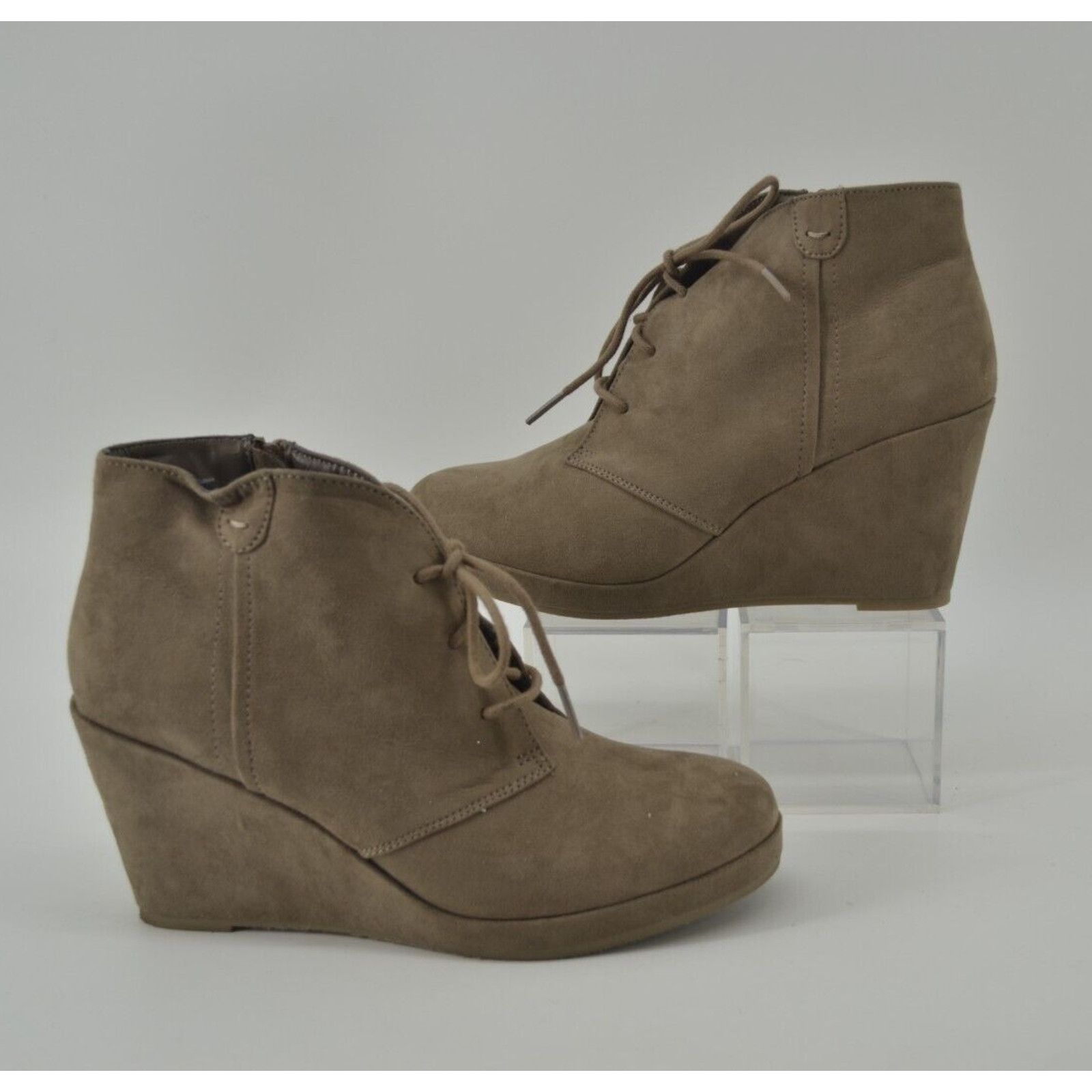 Merona Merona Size 8.5 Taupe Tan Boot Faux Suede Wedge Lace Women's Size US 8.5 / IT 38.5 - 2 Thumbnail
