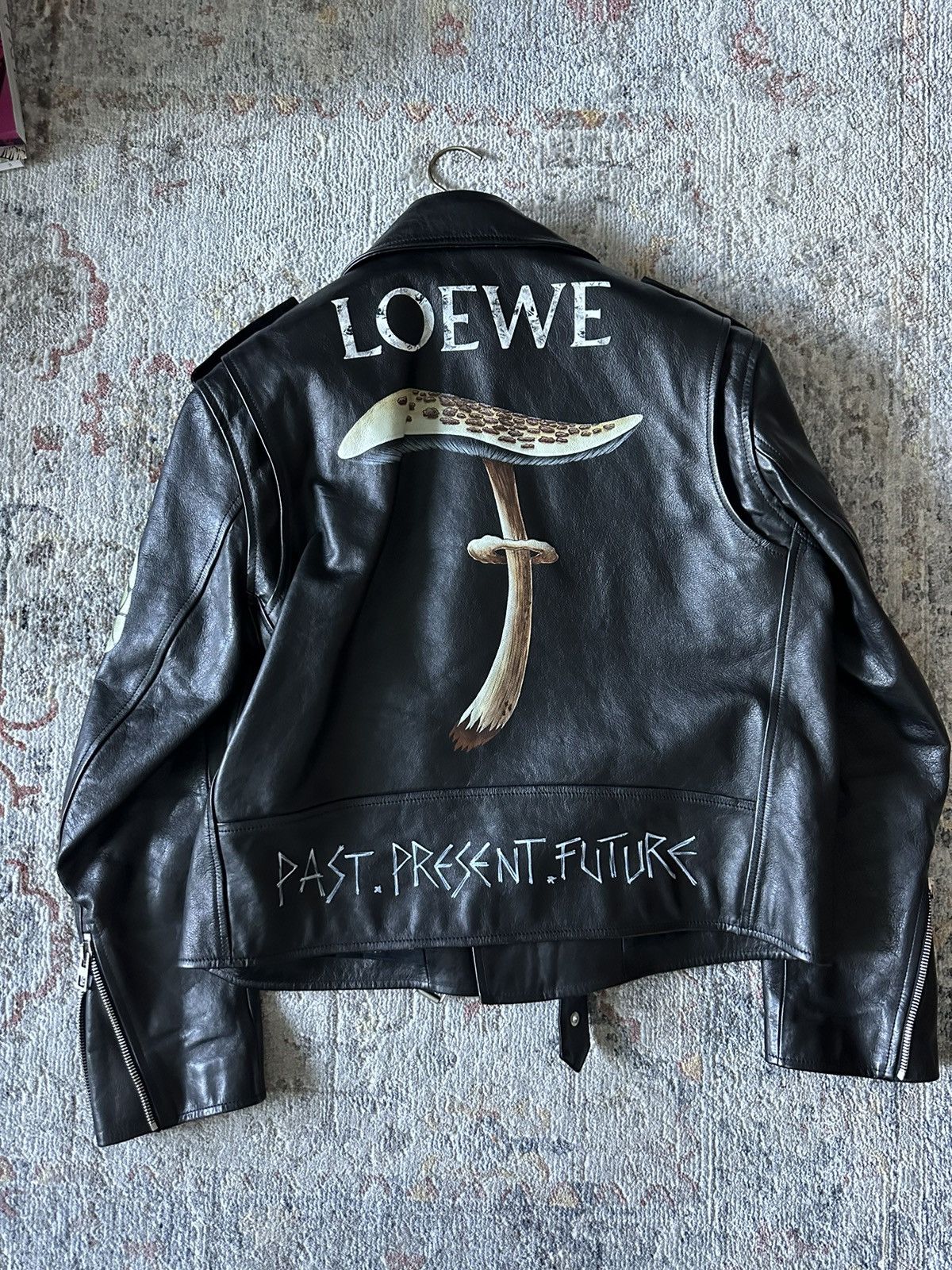 Loewe RUNWAY! LOEWE LEATHER JACKET HANDPAINTED Size US M / EU 48-50 / 2 - 6 Thumbnail