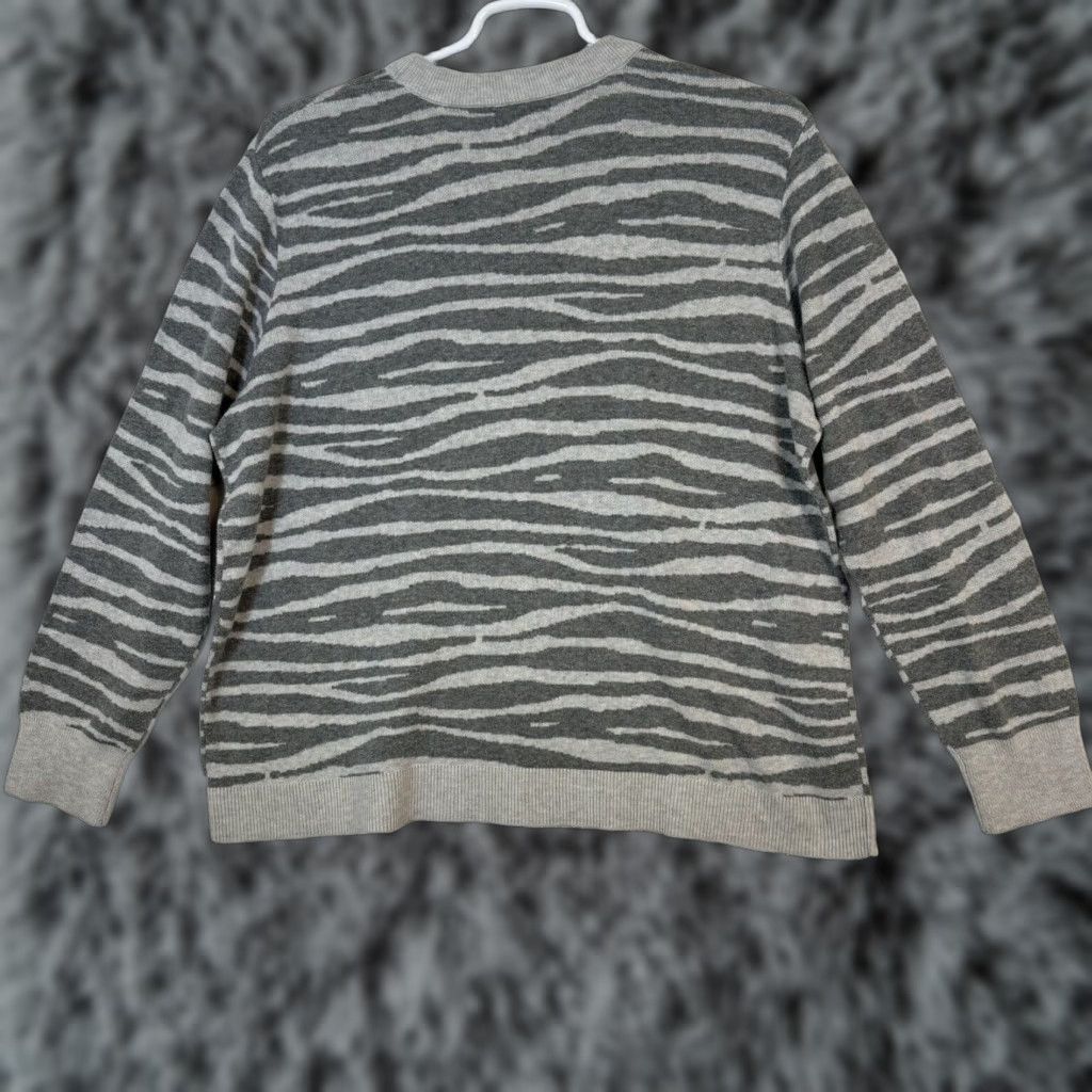 Vintage Ava & Viv Zebra Print Knit Crew Pullover Gray Plus 47 Chest Women's Sweater XL Size L / US 10 / IT 46 - 1 Thumbnail