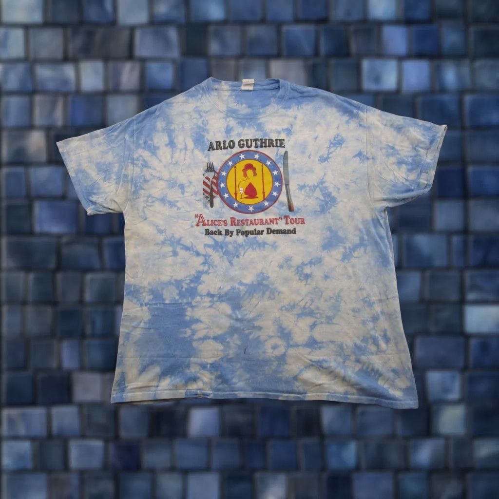 Gildan Arlo Guthrie World Tour Alice’s Restaurant Tie Dye Tour T-Shirt XL Unisex READ Shirt Adult XL Multicolor Music Festival Mid-2000s Mens Size US XL / EU 56 / 4 - 1 Thumbnail