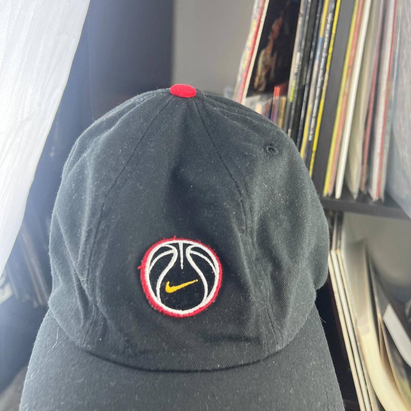Nike Vintage Nike Basketball Swoosh Strapback Hat Size ONE SIZE - 2 Thumbnail