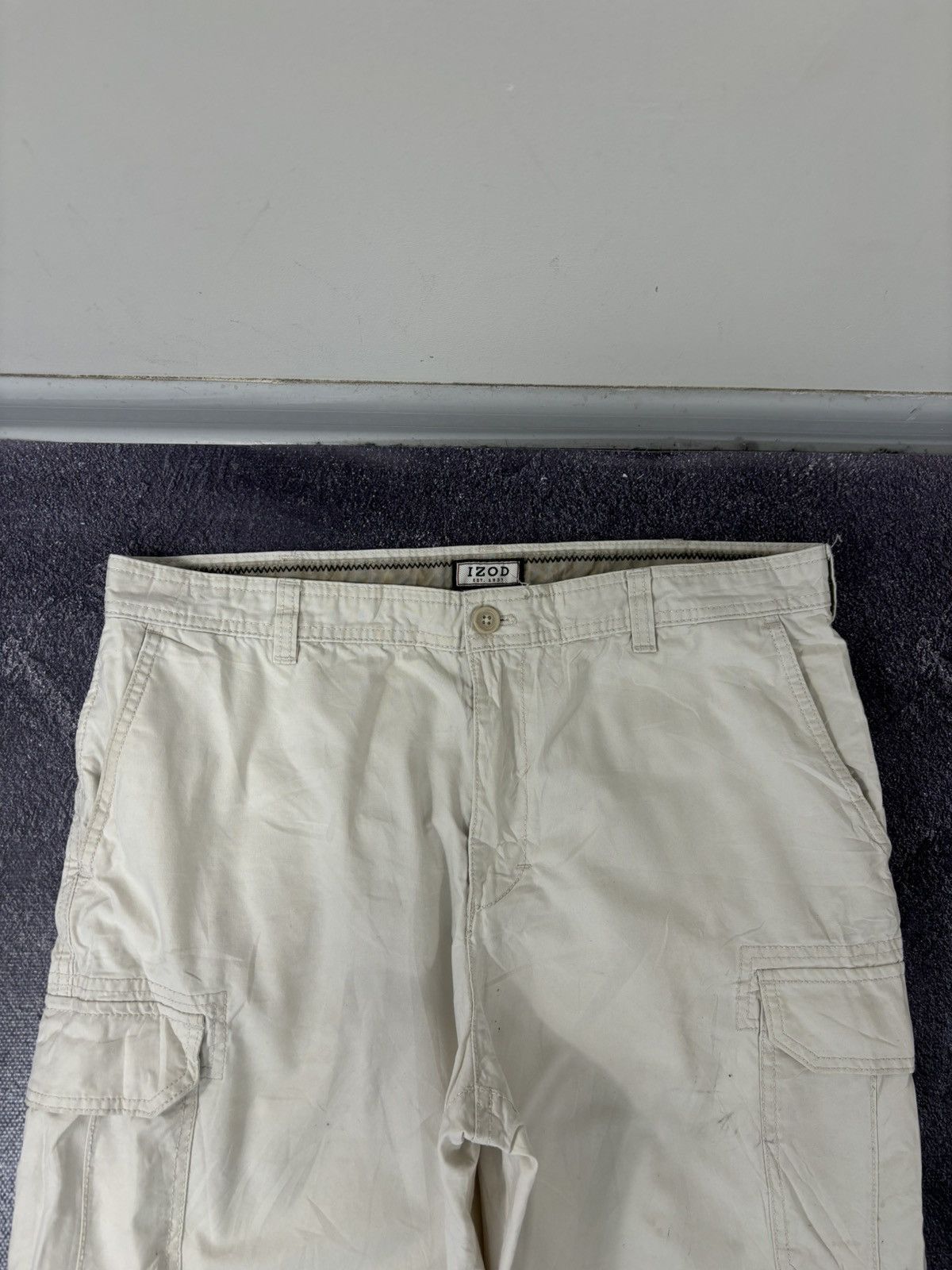 Izod Vintage Izod 2000s Wide Leg Skate Hype Baggy Cargo Shorts Size US 36 / EU 52 - 9 Thumbnail