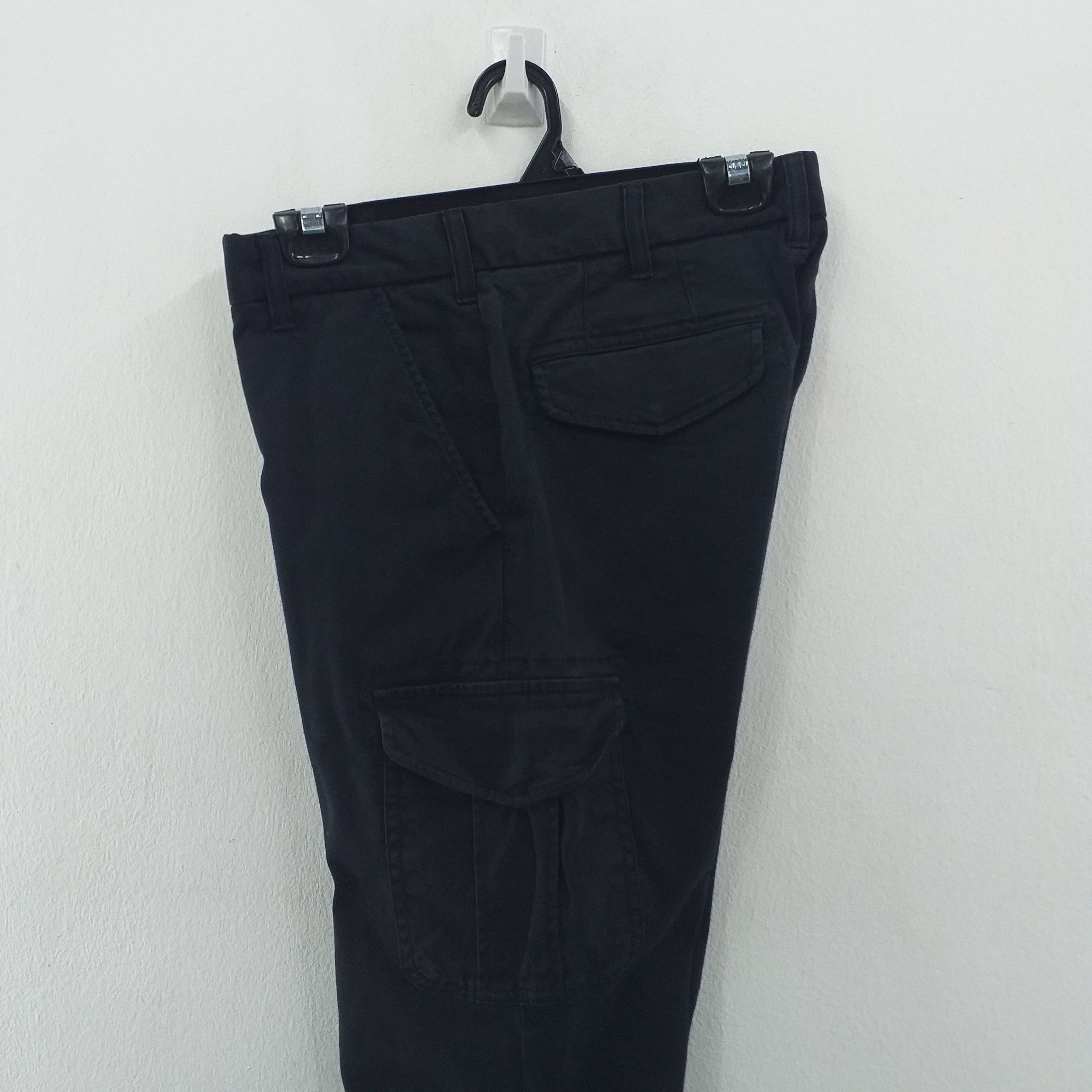 Japanese Brand Uniqlo Japanese Brand Cargo Pocket Pants 31 x 30.5 CP023 Size US 31 - 8 Thumbnail