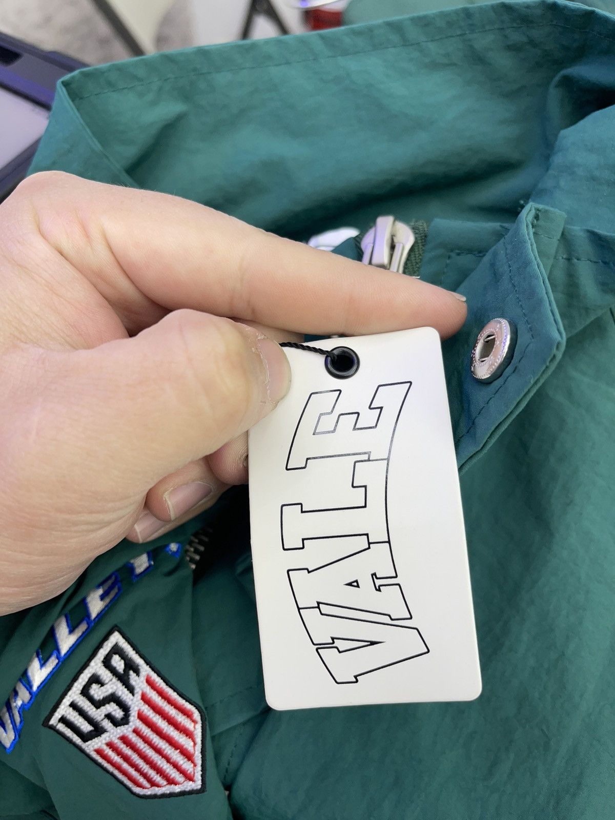 Vale Vale lives “usa” track jacket (green/yellow) Size US S / EU 44-46 / 1 - 5 Thumbnail