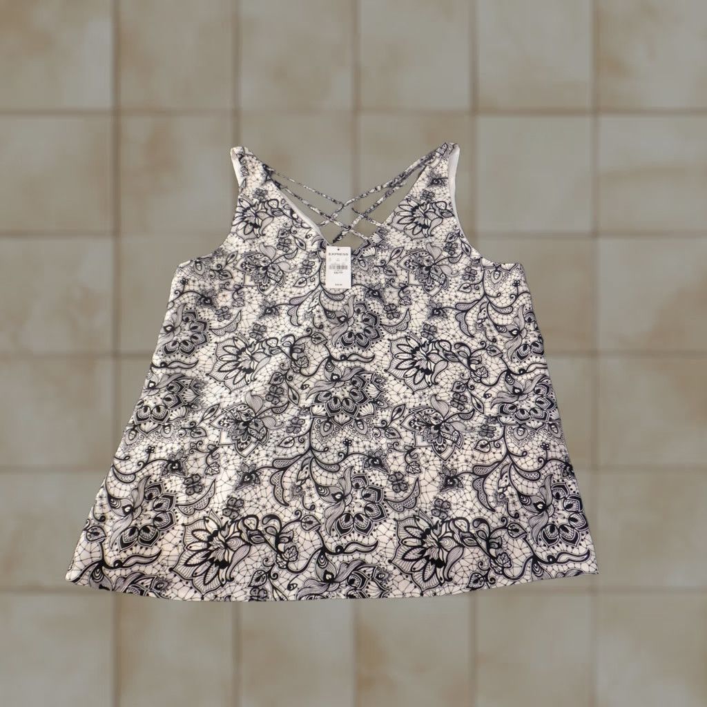 Express Express Blouse Shirt Women XS Gray Floral V-Neck Pullover Casual Polyester Rayon Size XS / US 0-2 / IT 36-38 - 1 Thumbnail