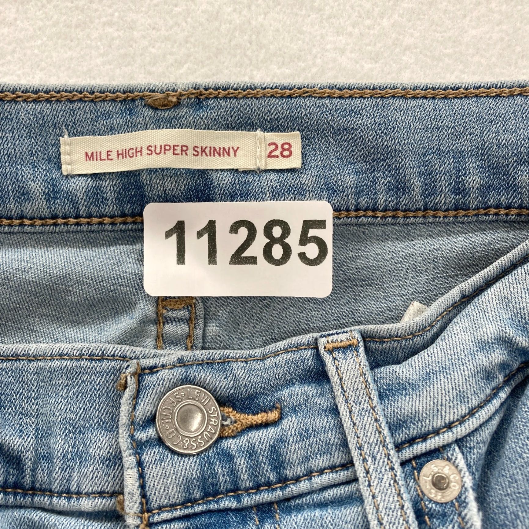 Levi's Levi's Mile High Super Skinny Jeans Women's 28 Light Wash Denim Cropped Slim 5-Pocket Design Blue (Inseam 26) Size 28" / US 6 / IT 42 - 5 Thumbnail