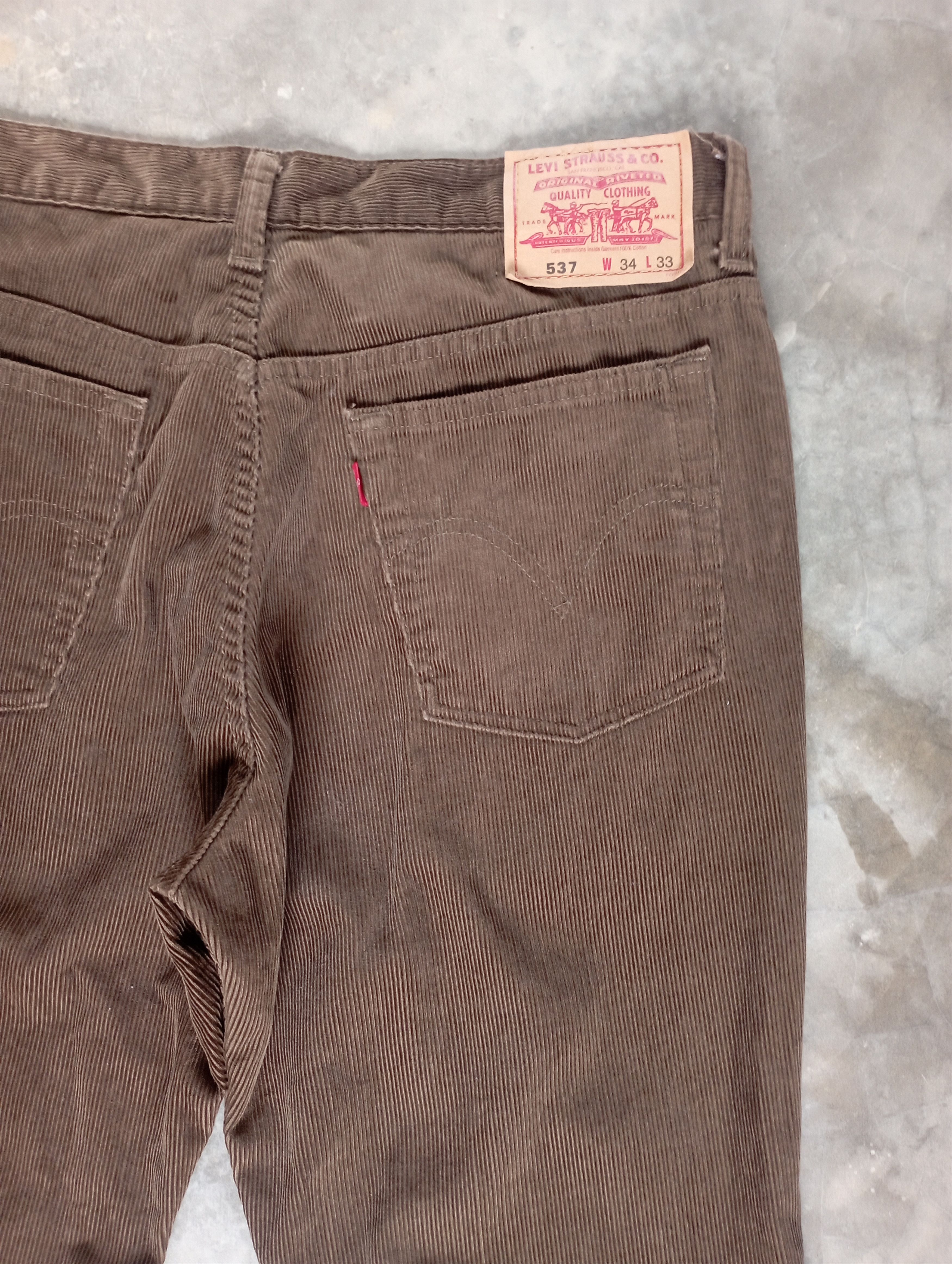 Levi's Flare Jeans Vintage Corduroy Dark Brown Levi's 537 Size US 32 / EU 48 - 11 Thumbnail
