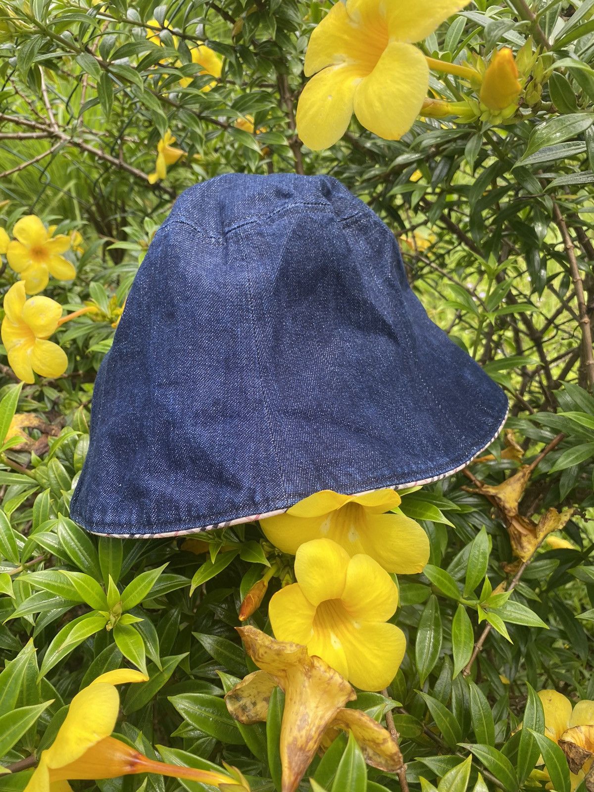 Burberry Burberry Denim Hat Size ONE SIZE - 2 Thumbnail