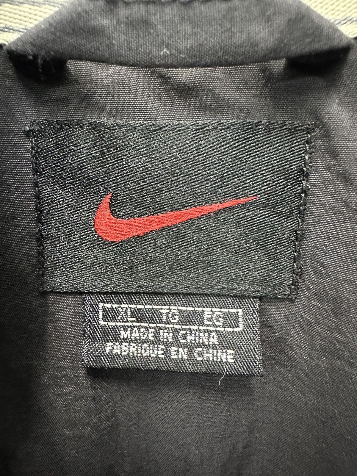 Nike Nike Swoosh 90s Zipper Vintage Jacket MJ159 Size US XL / EU 56 / 4 - 7 Thumbnail