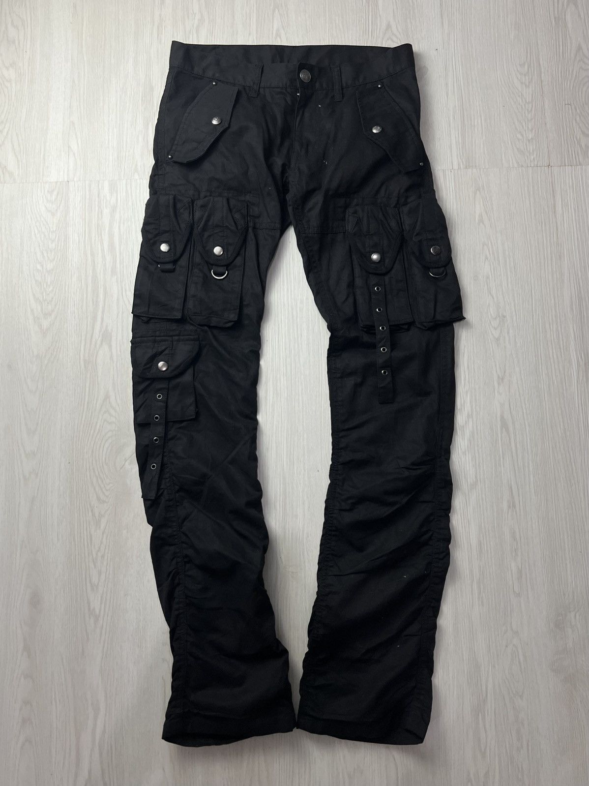 20471120 × Beauty Beast × Japanese Brand Japanse Brand Gas Mask Cargo Pants Size US 30 / EU 46 - 1 Thumbnail