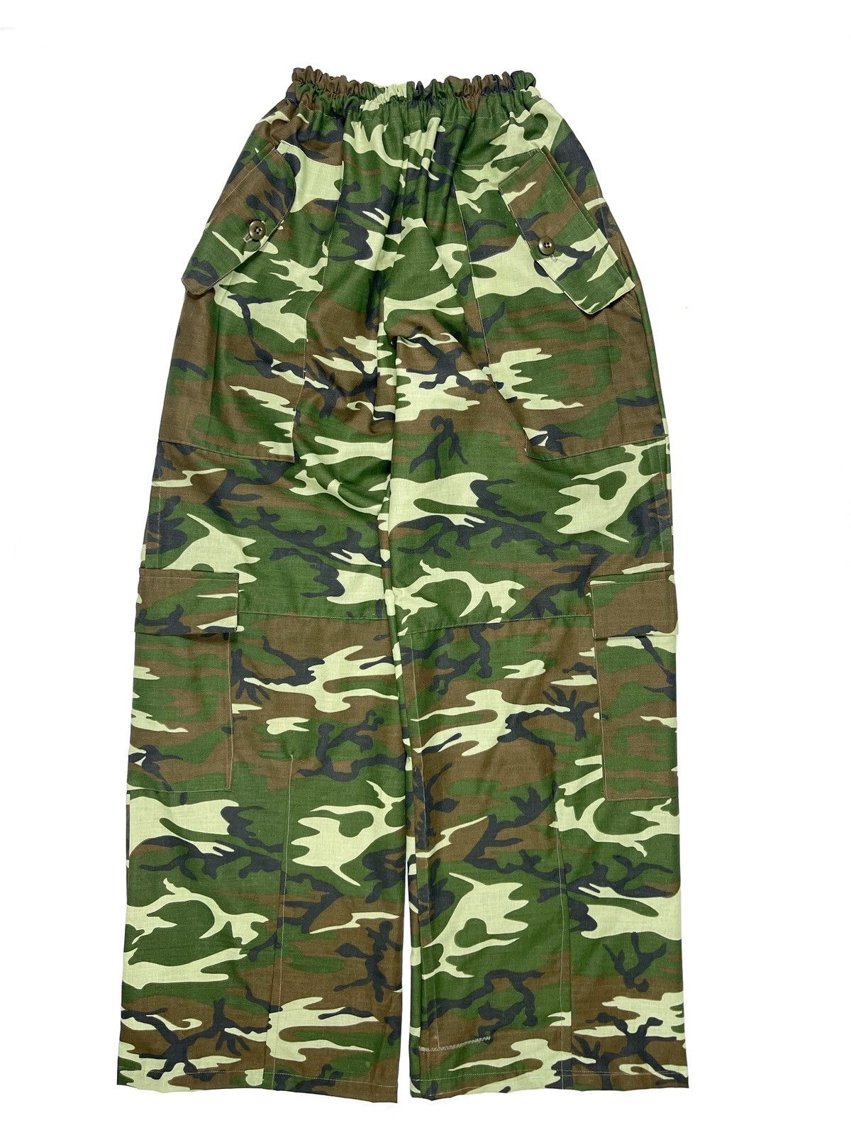 Chorley Chorley double flight cargo pocket pants w/ front darts camo Size US 34 / EU 50 - 1 Thumbnail