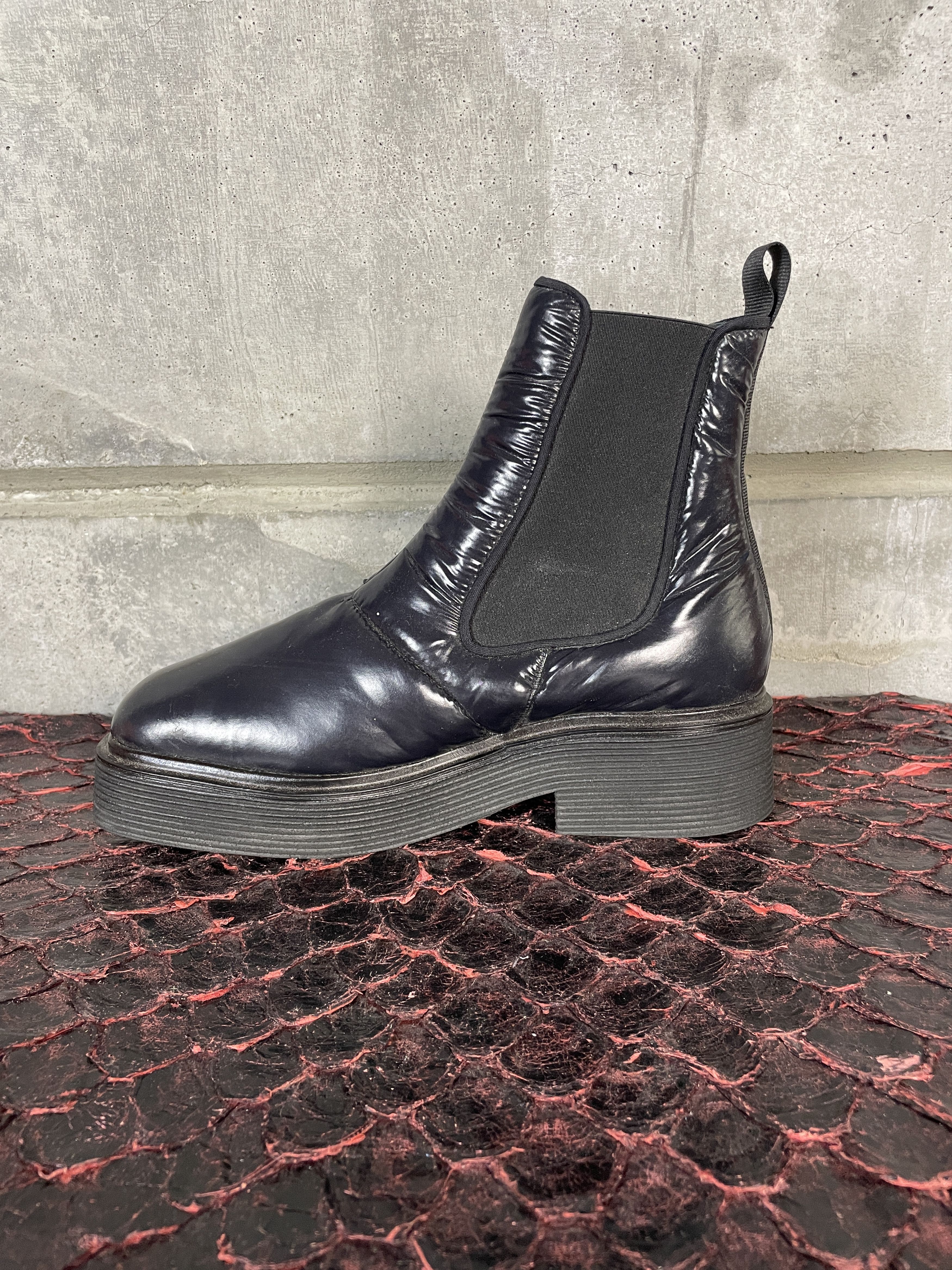 Marni $890 Marni Black Padded Chelsea Boots Size US 9 / EU 42 - 8 Thumbnail