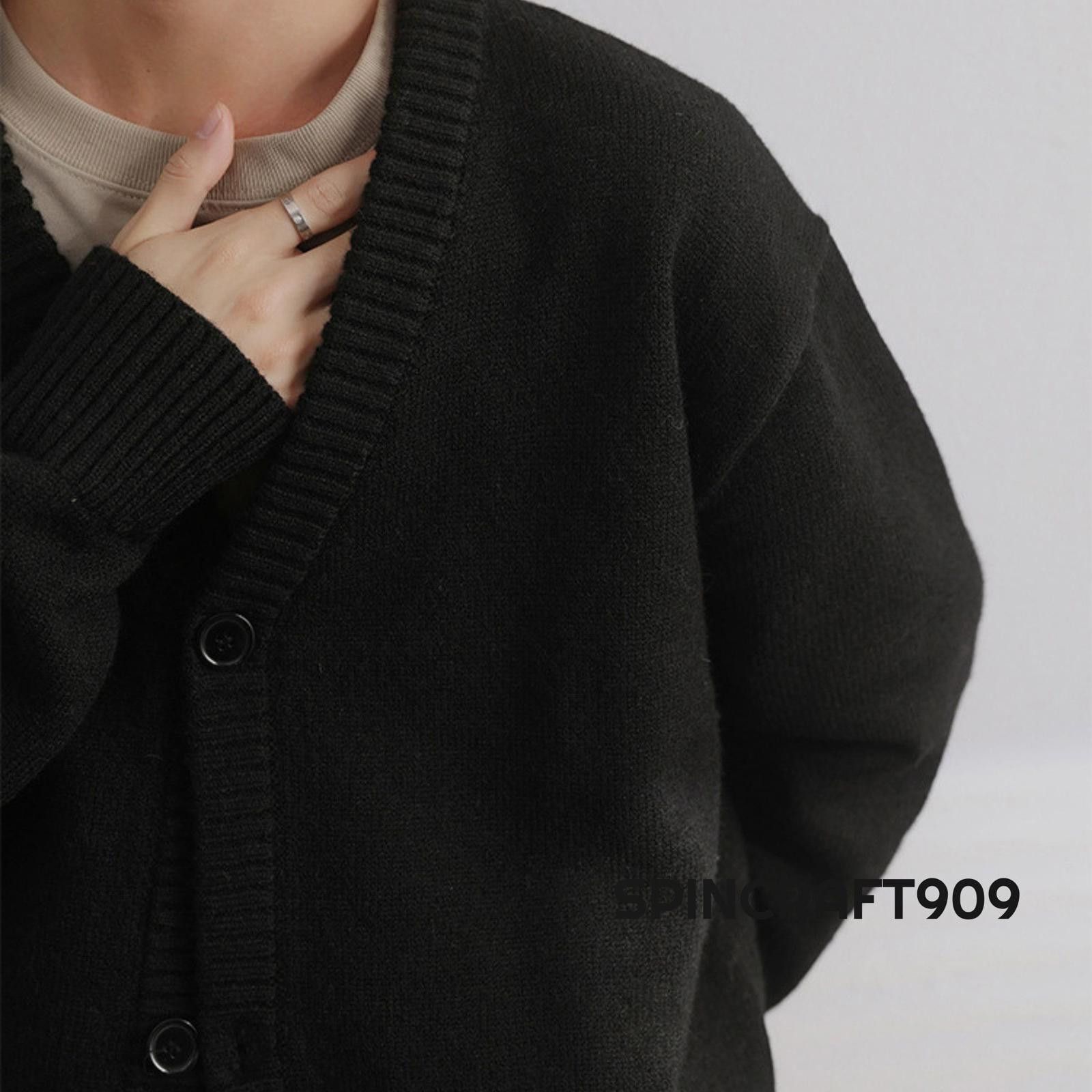 Vintage Black Button Cardigan Sweater Size US L / EU 52-54 / 3 - 4 Thumbnail