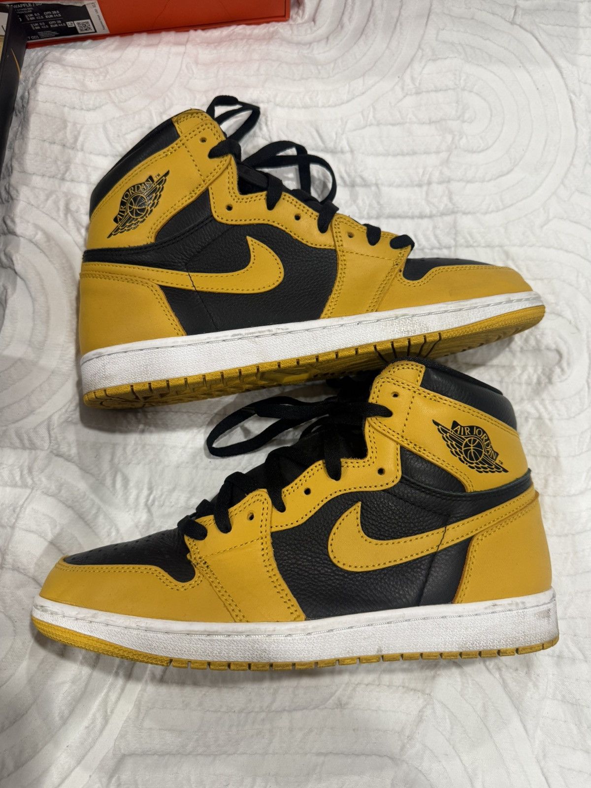 Jordan Brand Air jordan 1 Yellow/black size 10 Size US 10 / EU 43 - 2 Thumbnail