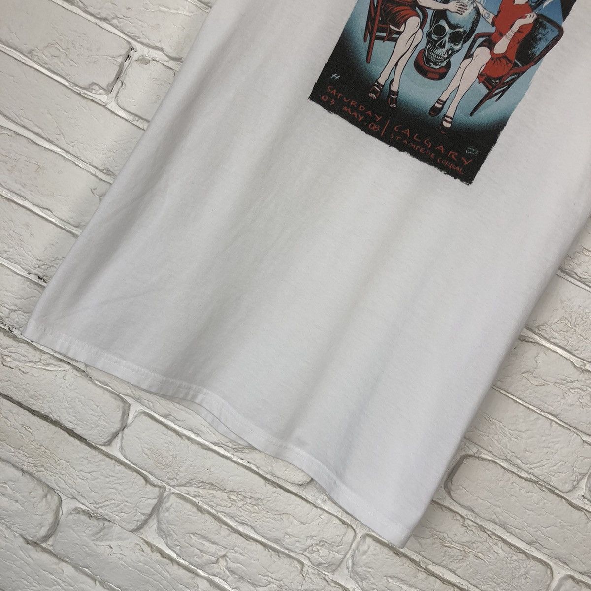 Band Tees Queens of the Stone Age 2008 vintage tee t shirt Size US XL / EU 56 / 4 - 4 Thumbnail