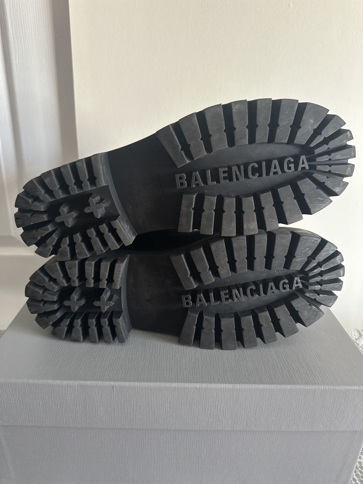 Balenciaga Balenciaga Black Combat Canvas Strike Boots Size US 12 / EU 45 - 9 Thumbnail