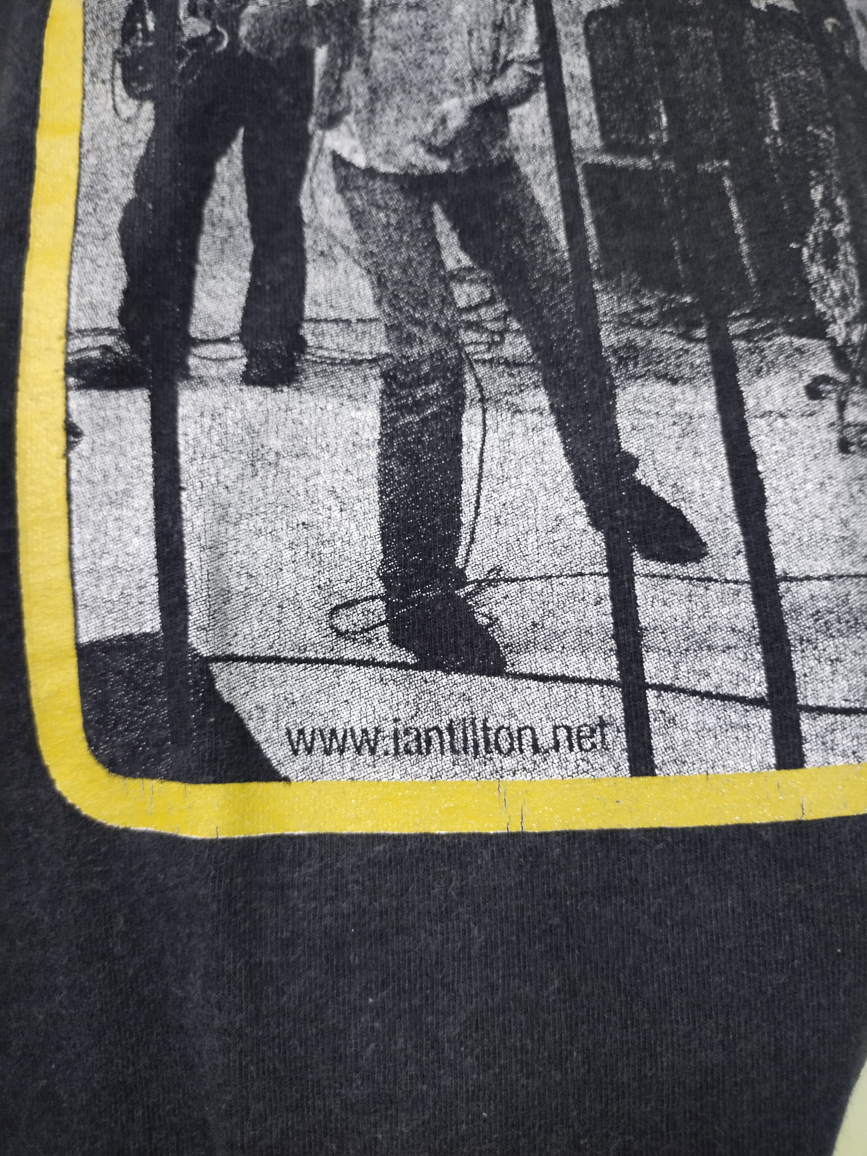 Band Tees Vintage The Stone Roses 20th Anniversary T Shirt Rare Size US L / EU 52-54 / 3 - 6 Thumbnail