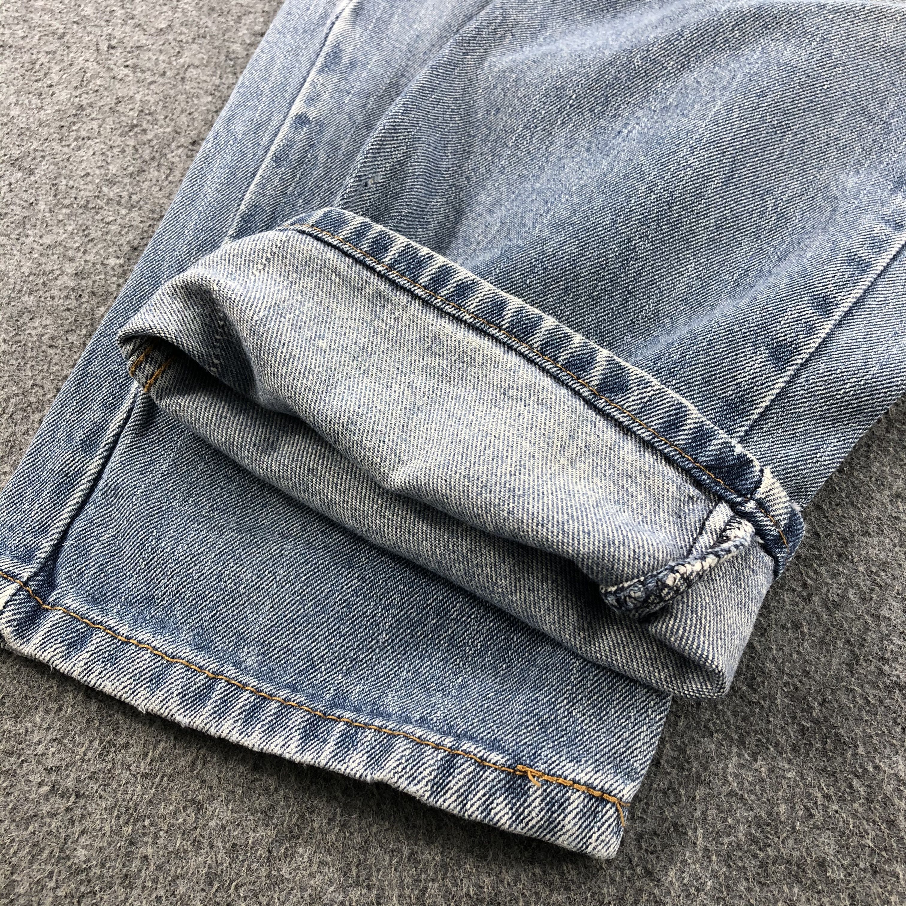 Levi's × Vintage Vintage Blue Wash Levis 550 Jeans-JM1857 Size US 33 - 6 Thumbnail