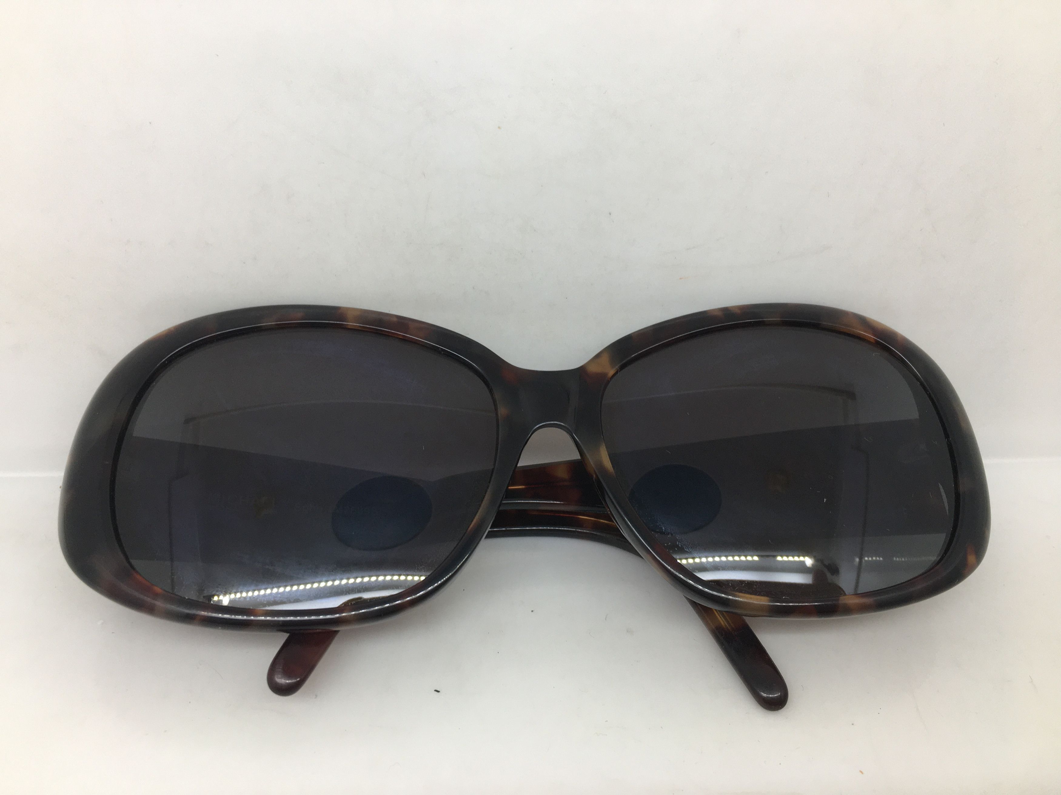 Vintage Vintage Michael kors Tortoise Oversize Sunglasses Frame Size ONE SIZE - 8 Thumbnail