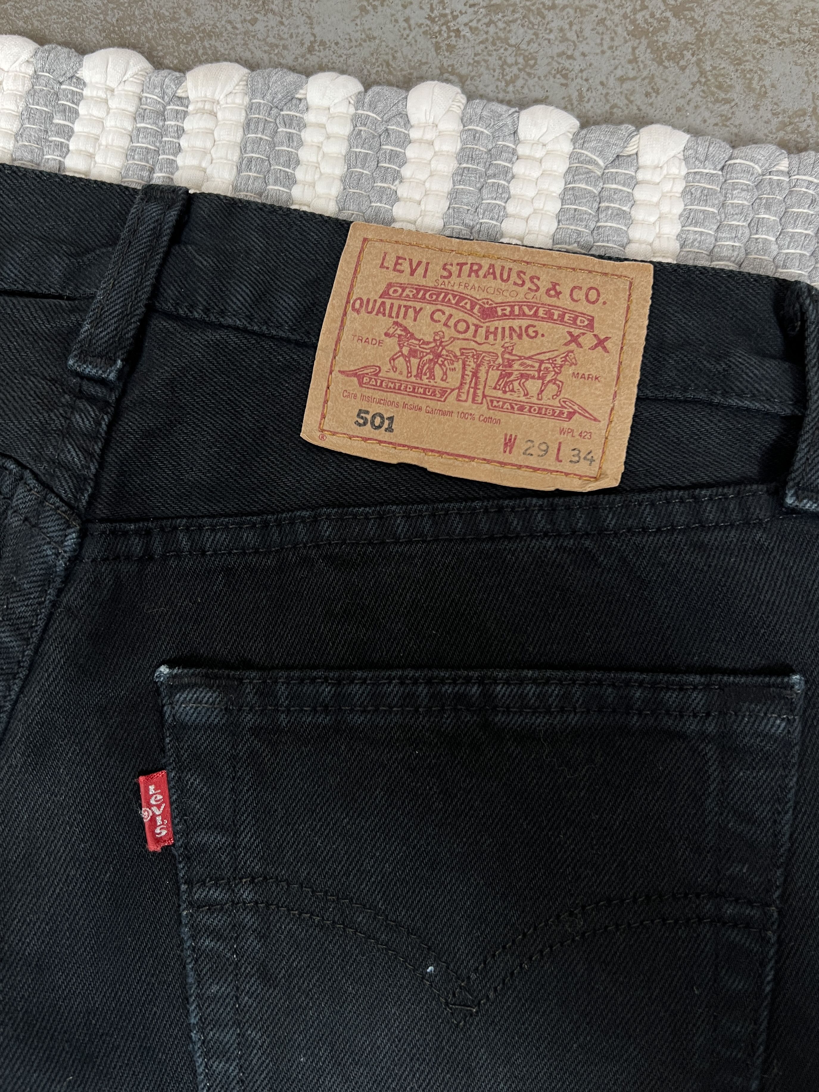 Levi's Vintage Levis 501 Black Jeans Denim Pants Size US 29 - 7 Thumbnail