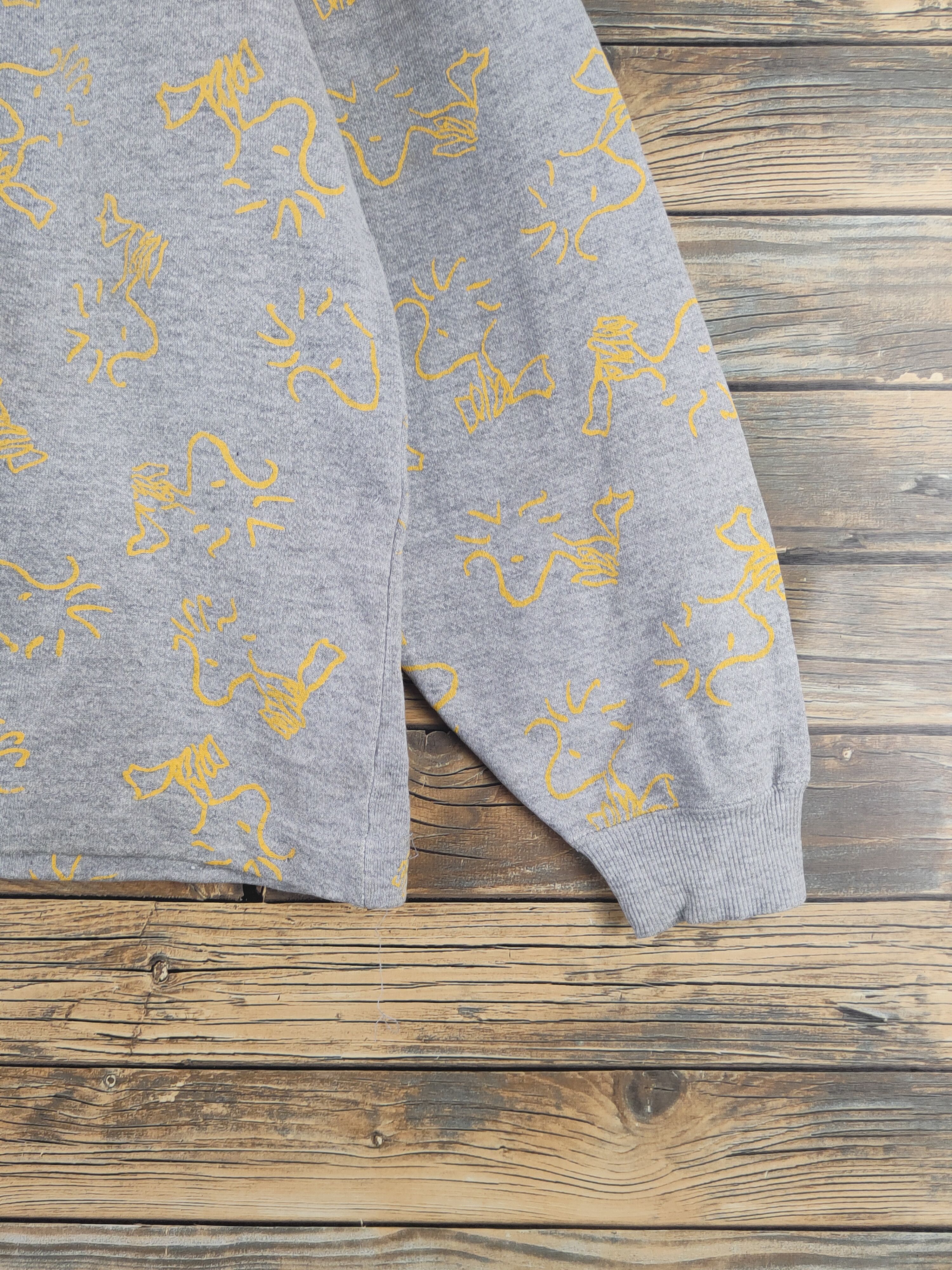 Peanuts DL Peanuts Gray Snoopy Sweatshirts #2773 Size US L / EU 52-54 / 3 - 7 Thumbnail