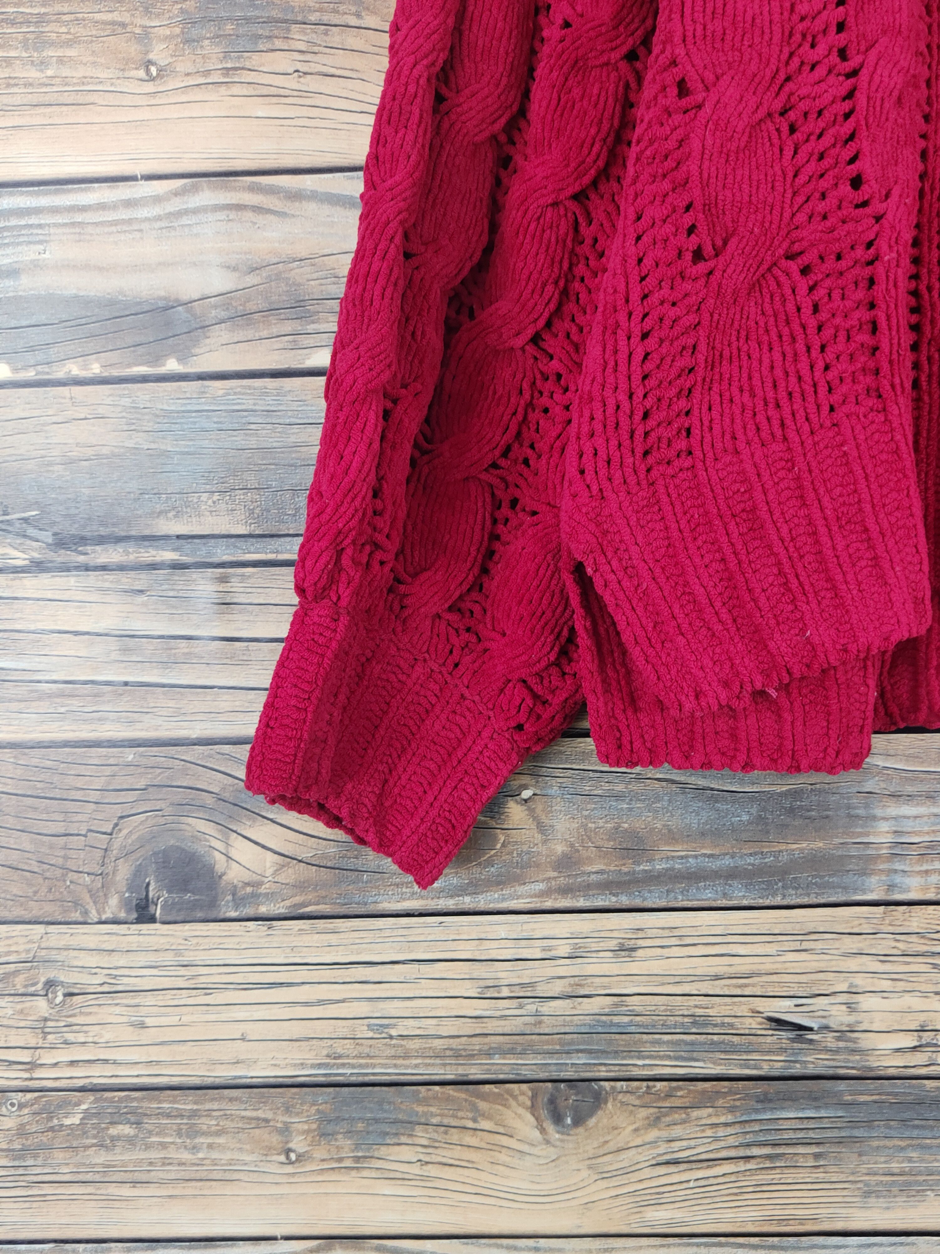 Aran Isles Knitwear GU Red japan Knitwear sweatshirt #W1102 Size US M / EU 48-50 / 2 - 4 Thumbnail