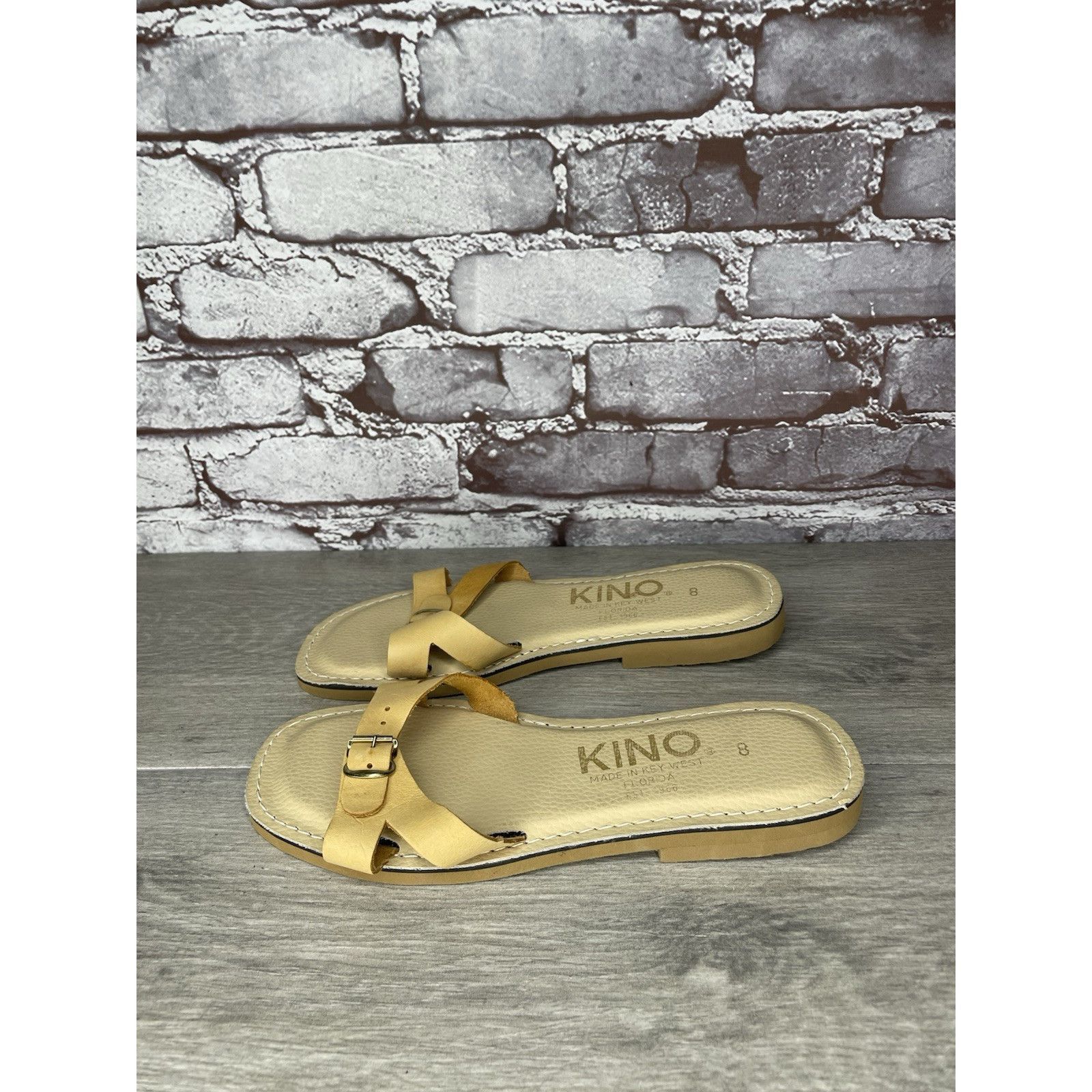 Other KINO Tan Yellow Slides Buckle Strap Cushion Comfort Sandals Size US 8 / IT 38 - 1 Thumbnail
