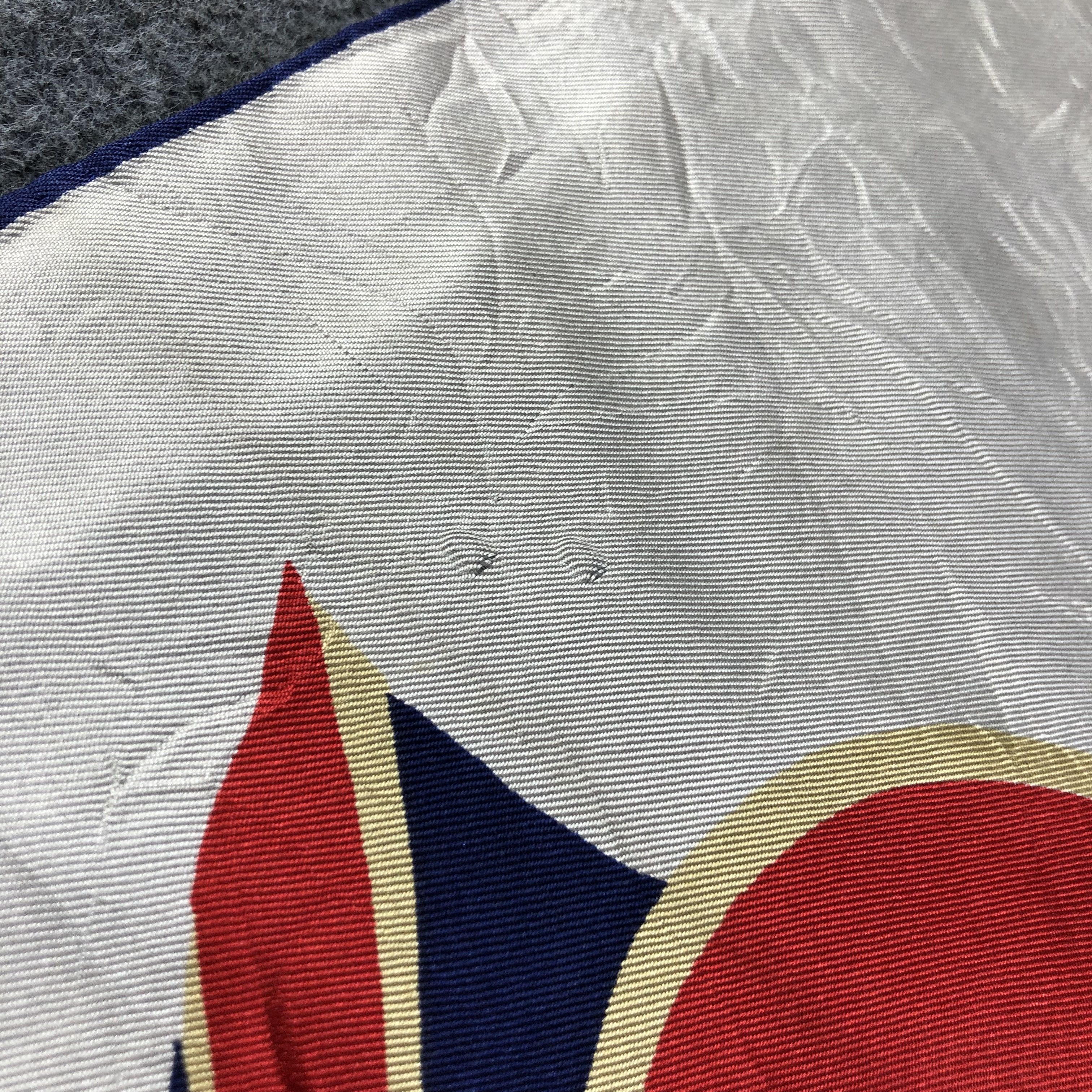 Japanese Brand Vintage Abstract Design Hand Rolled Silk Scarf M530 Size ONE SIZE - 11 Thumbnail