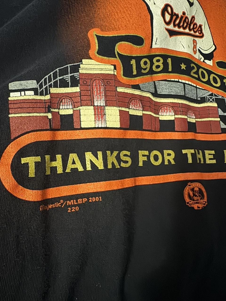 Majestic Y2K Baltimore O’s Cal Rip Jr. “Thanks for the Memories” Tee Size US L / EU 52-54 / 3 - 5 Thumbnail