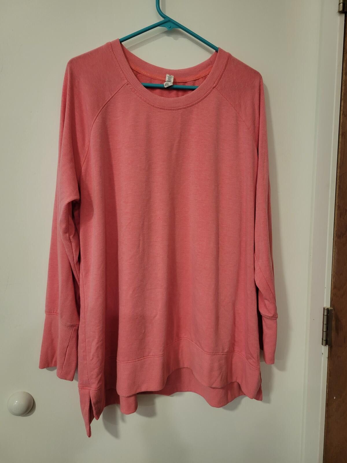 Other RBX Women's Pink Long Sleeve Pullover Sweatshirt 2X Size XXL / US 16-18 / IT 52-54 - 1 Thumbnail