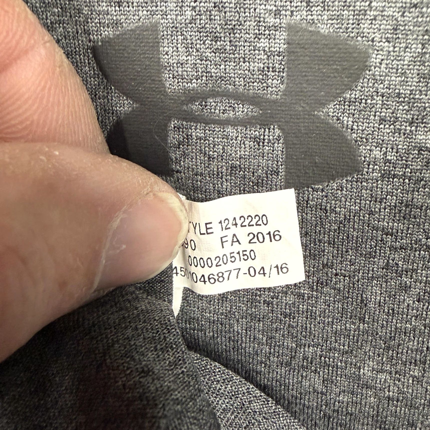 Under Armour Under Armour Pullover Mens XL Gray HeatGear 1/4 Zip Long Sleeve Raglan Sleeve Size US XL / EU 56 / 4 - 6 Thumbnail